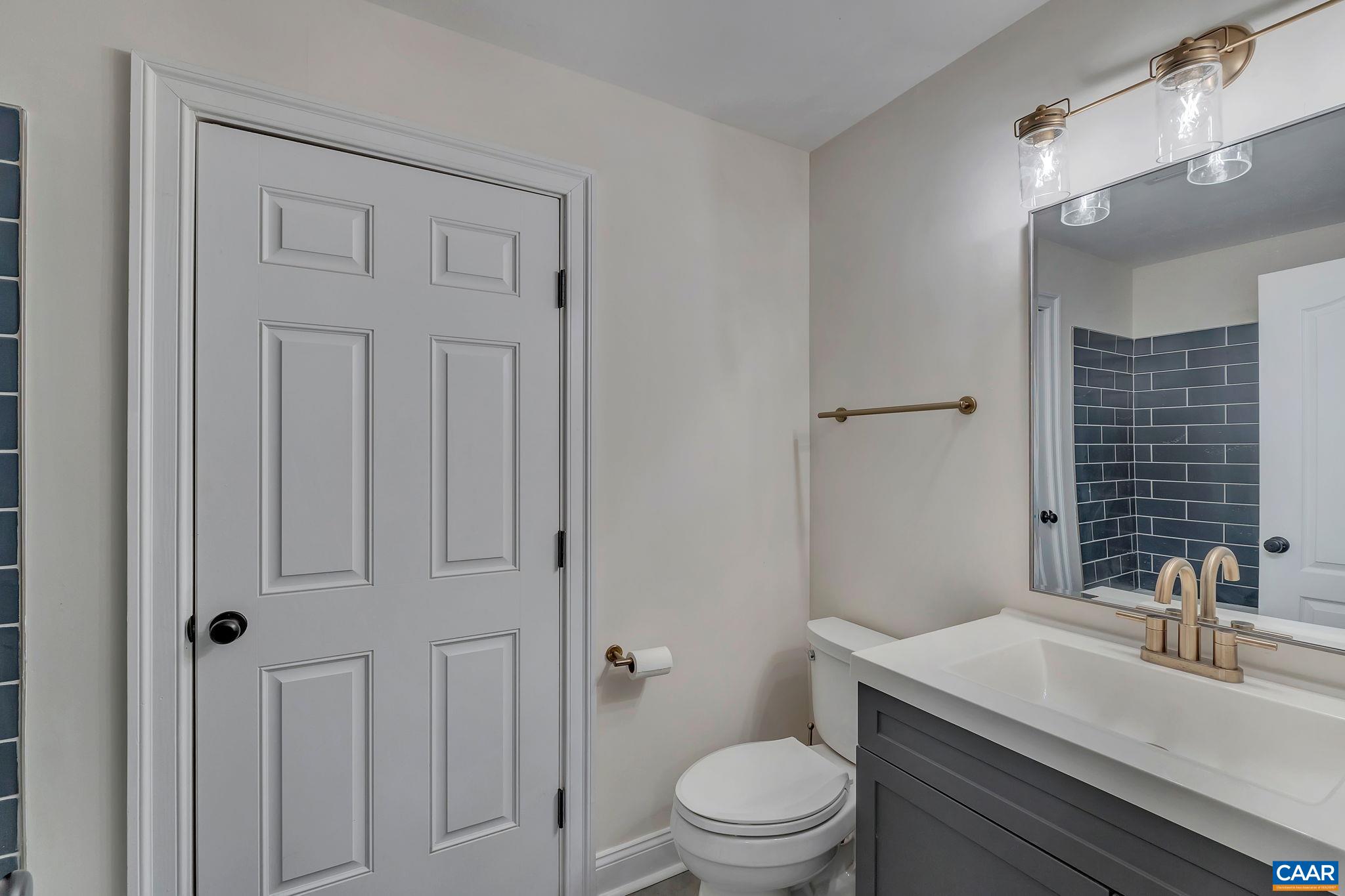 1781 LOCUST SHADE LN
