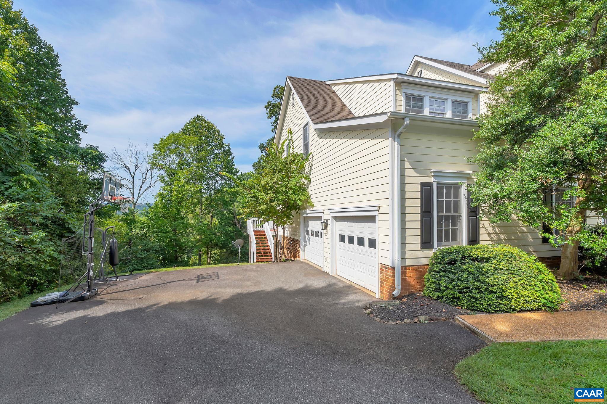 1781 LOCUST SHADE LN