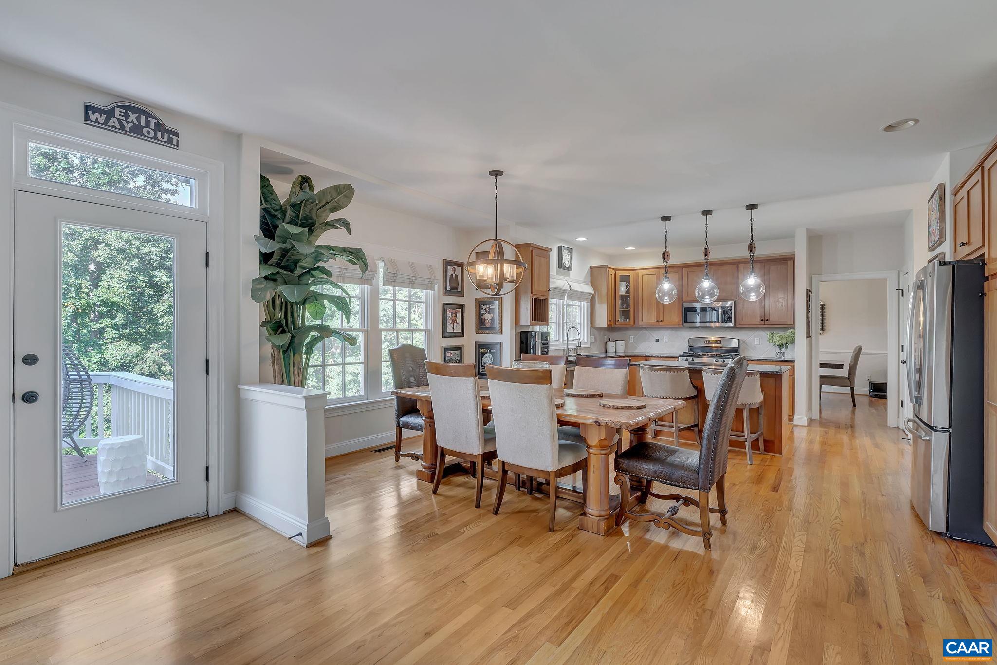 1781 LOCUST SHADE LN