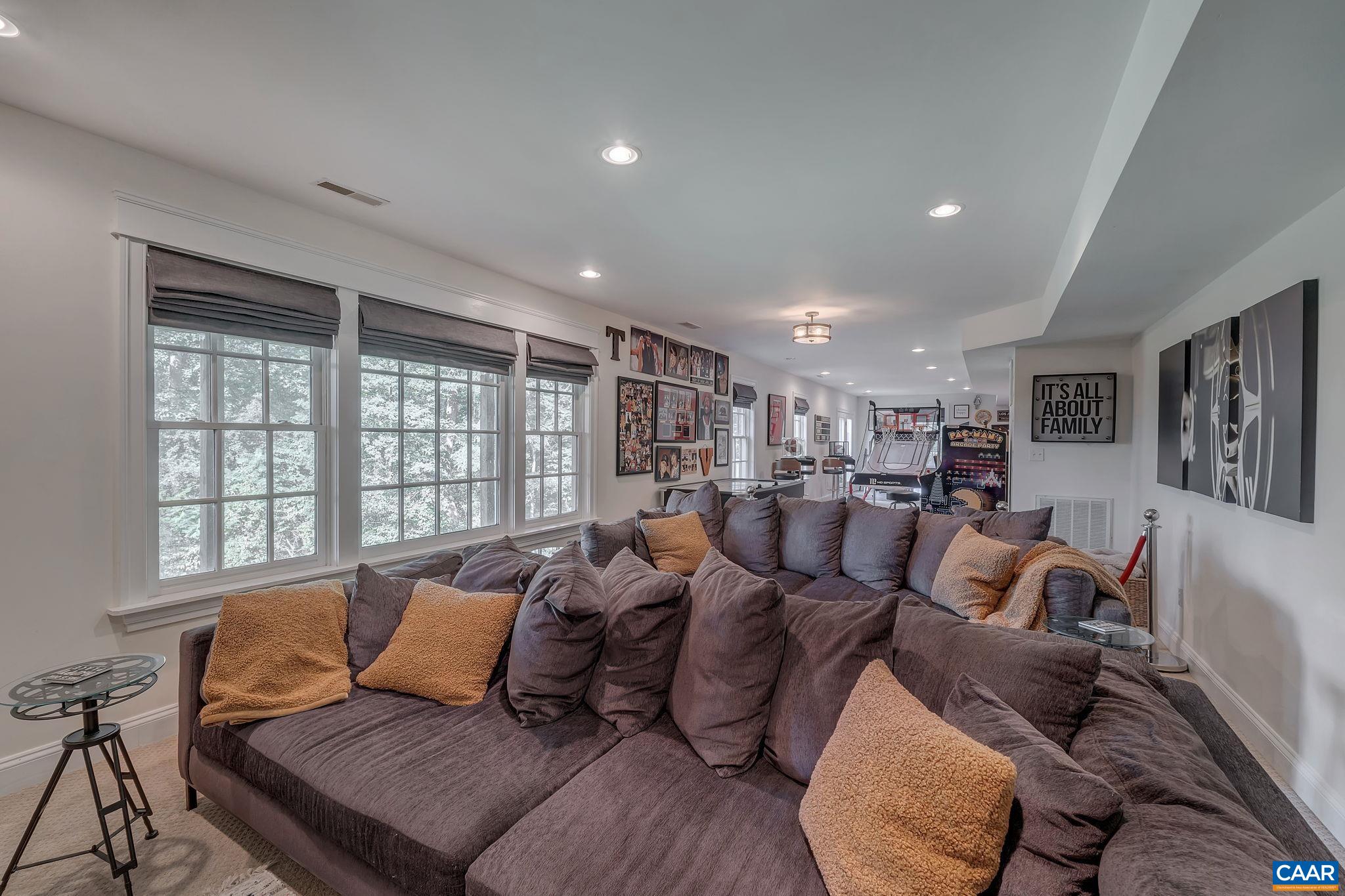 1781 LOCUST SHADE LN