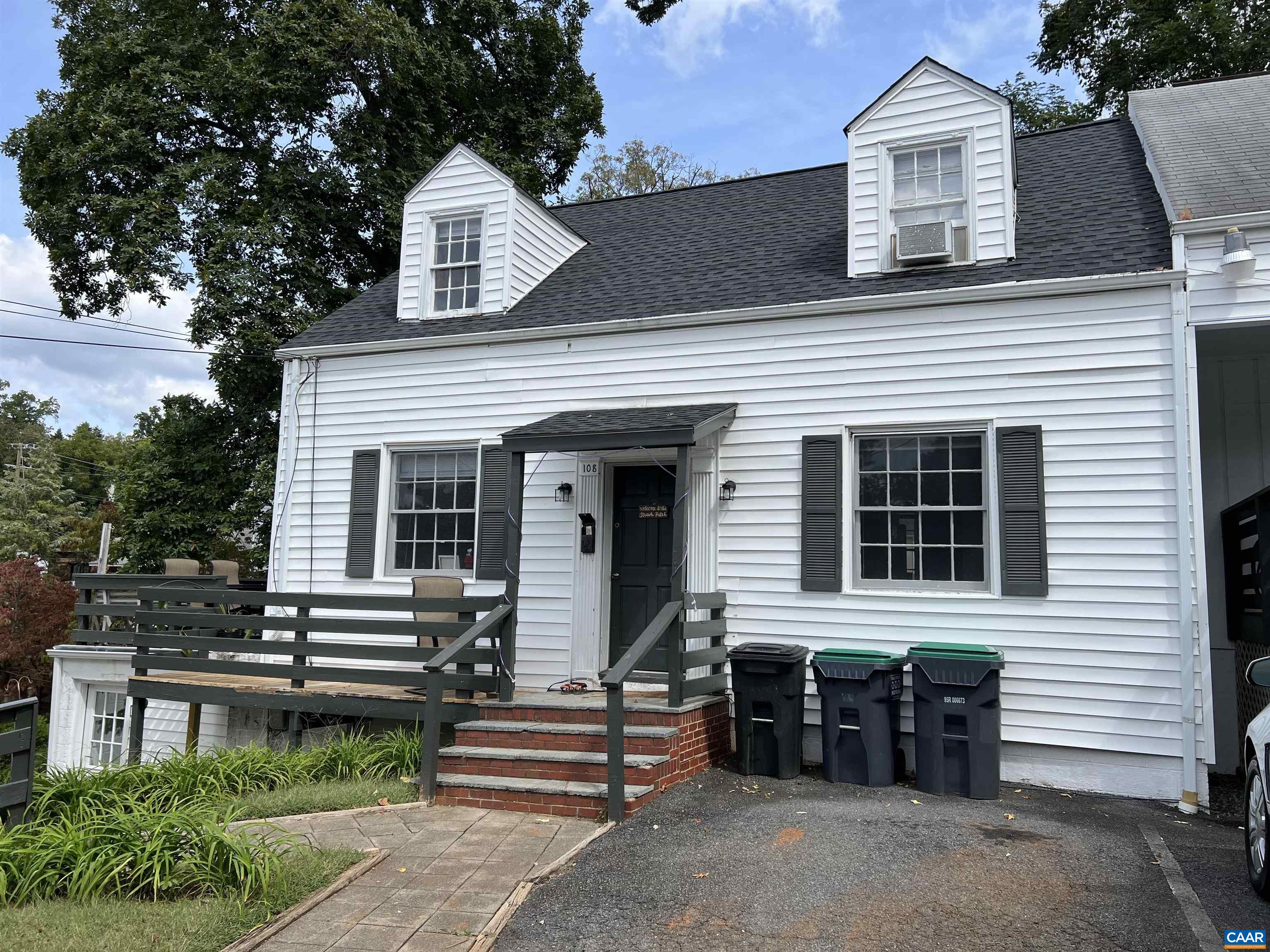 108 CARROLLTON TER