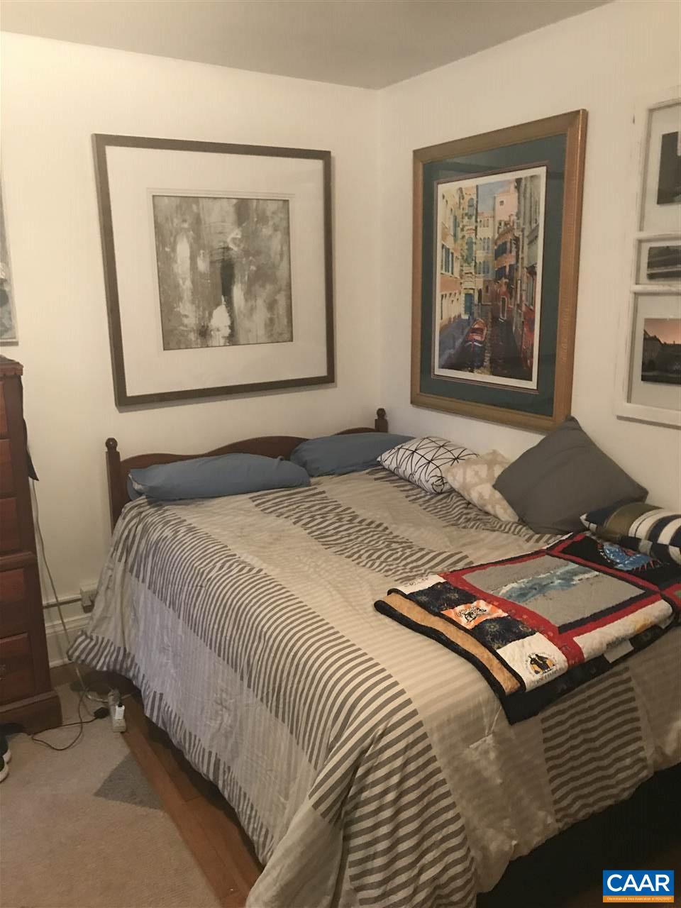 165 MADISON LN Unit: a