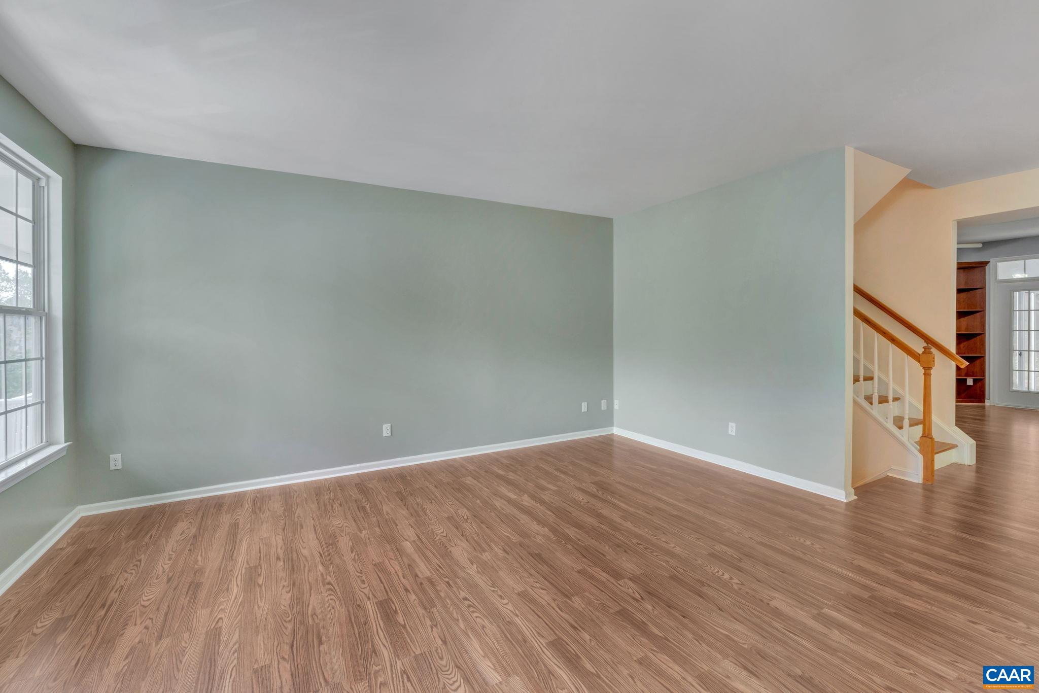 4762 BLUEJAY WAY