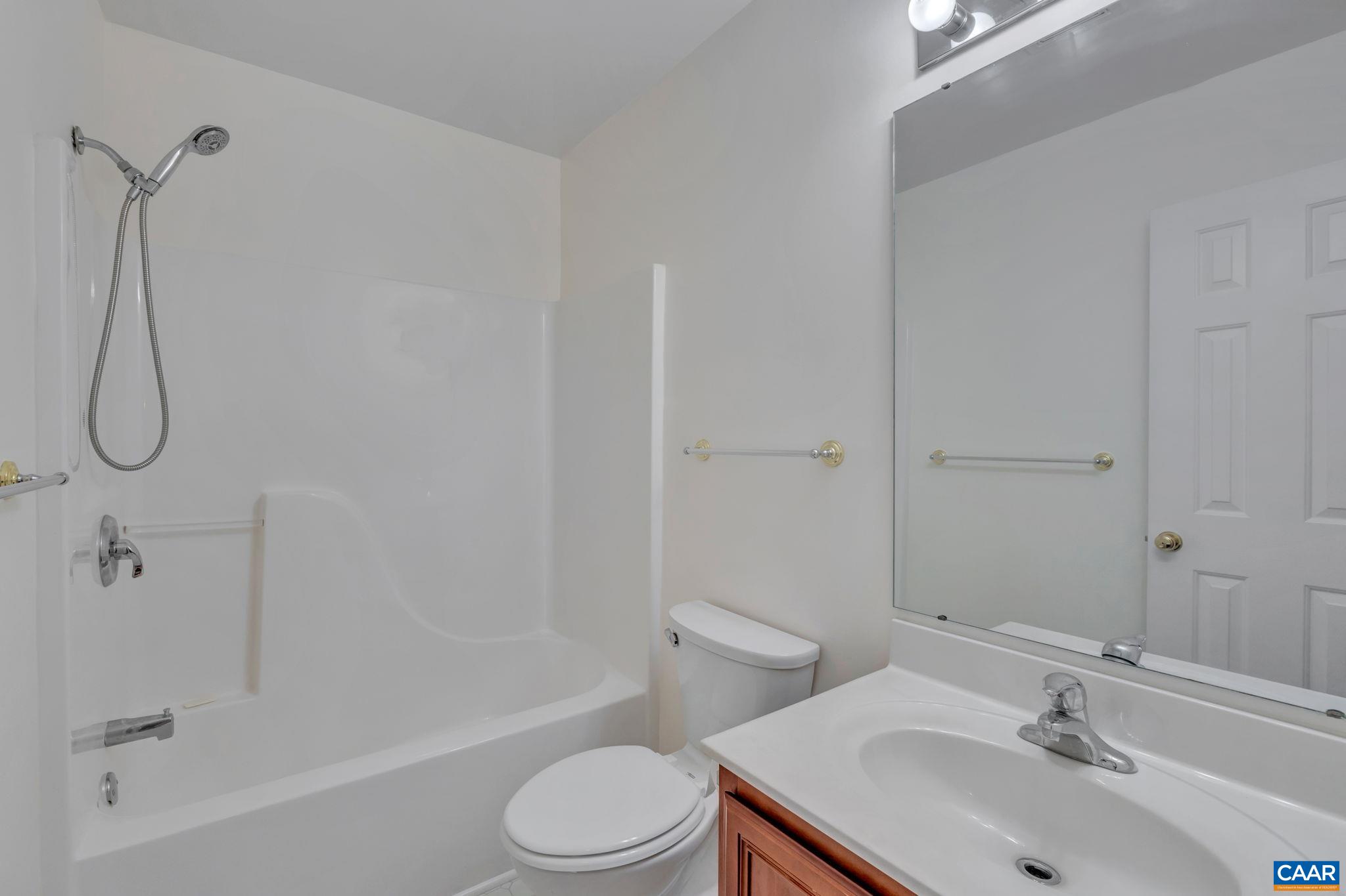 4762 BLUEJAY WAY