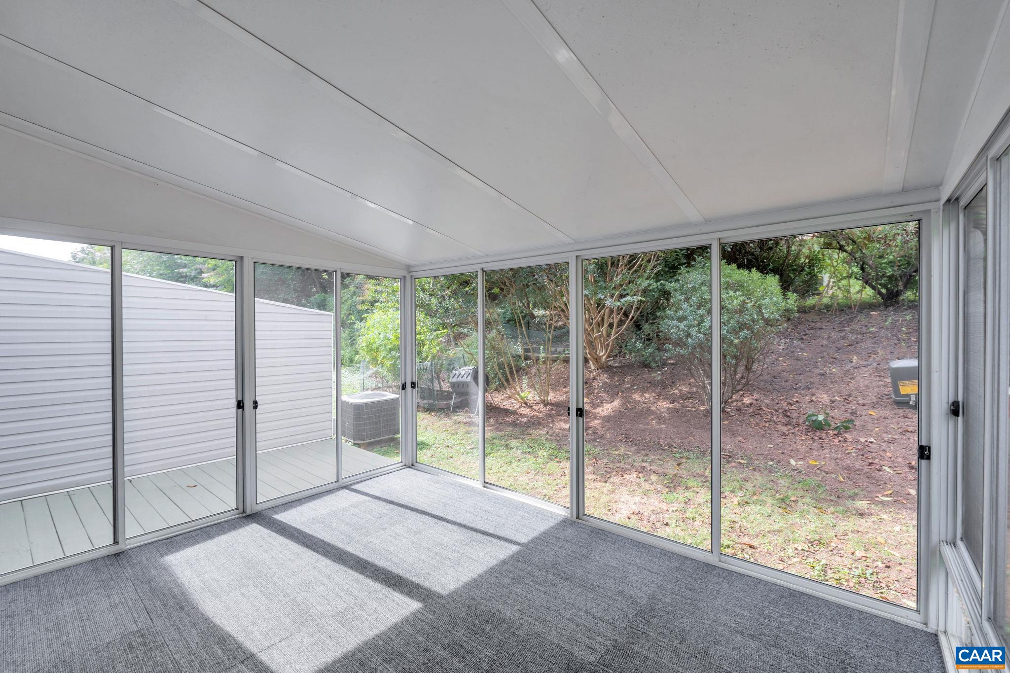 4762 BLUEJAY WAY