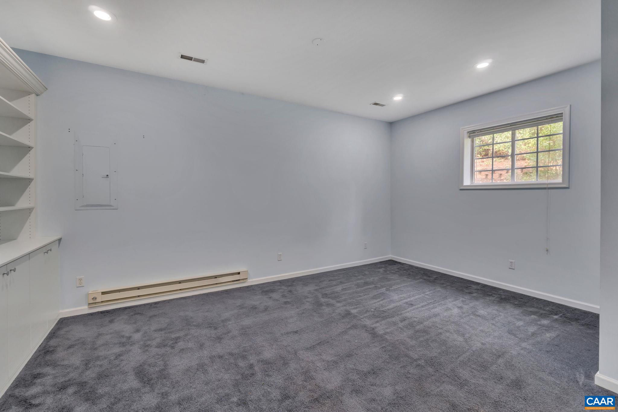 4762 BLUEJAY WAY