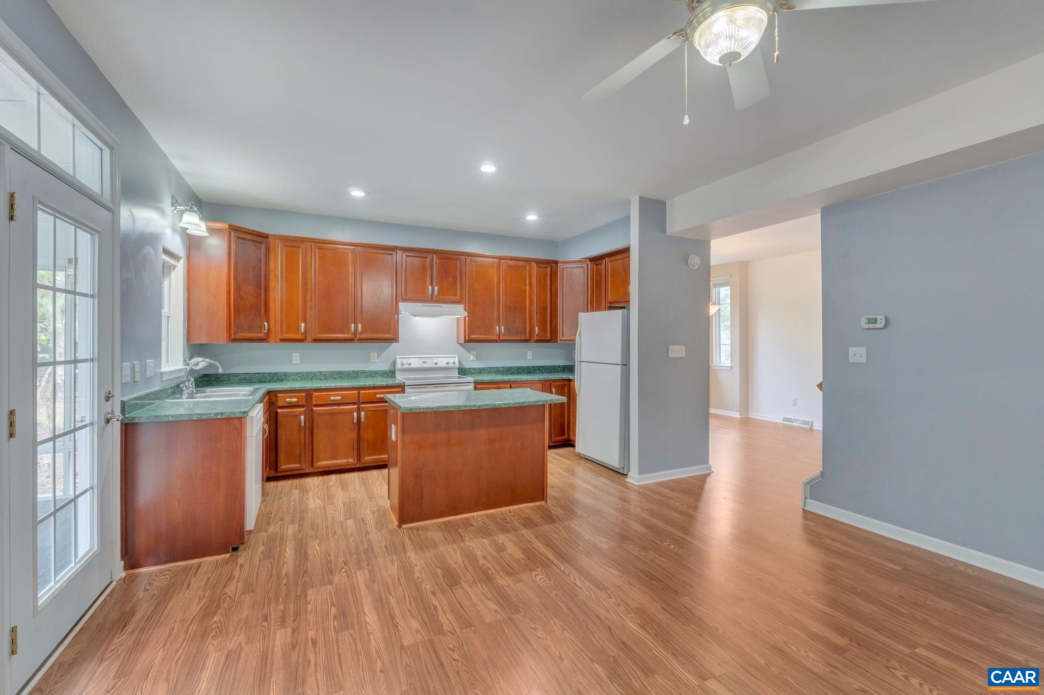 4762 BLUEJAY WAY