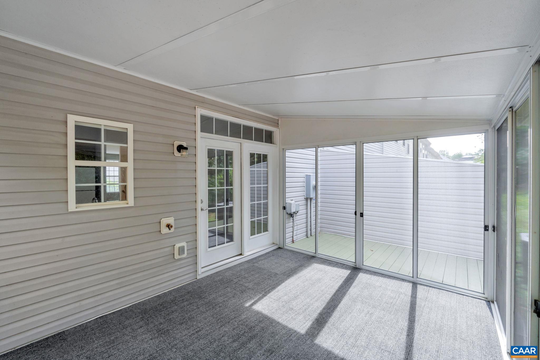 4762 BLUEJAY WAY