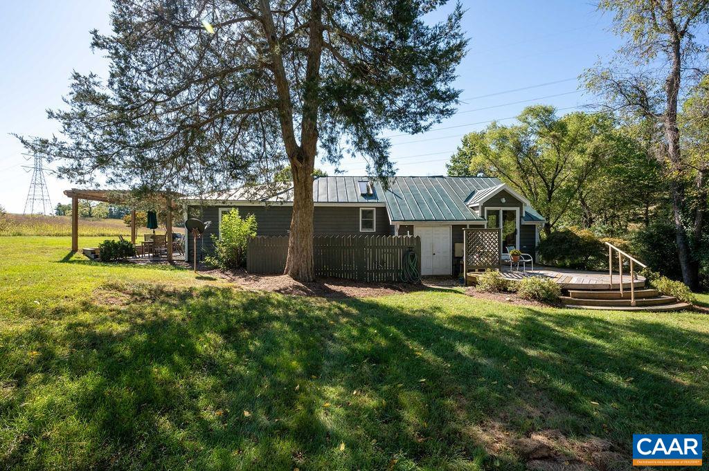 1878 EDEN LN