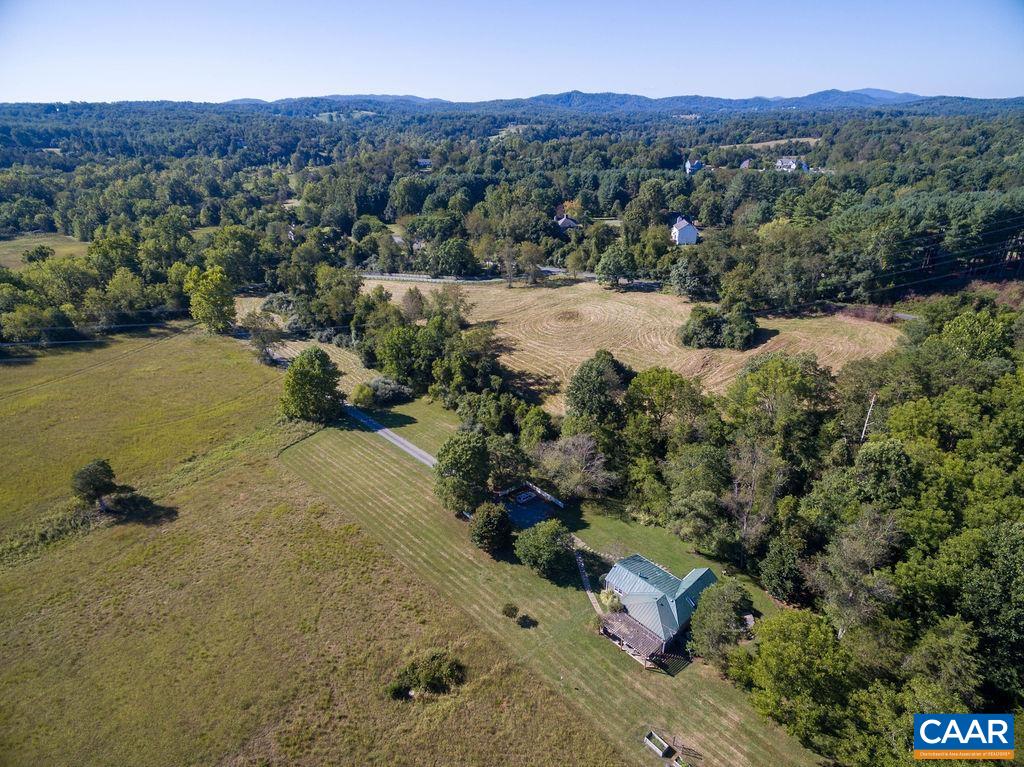 1878 EDEN LN