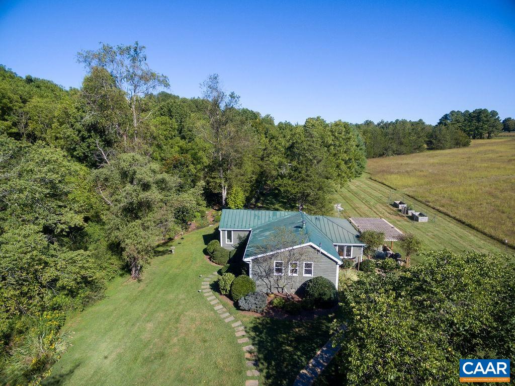 1878 EDEN LN