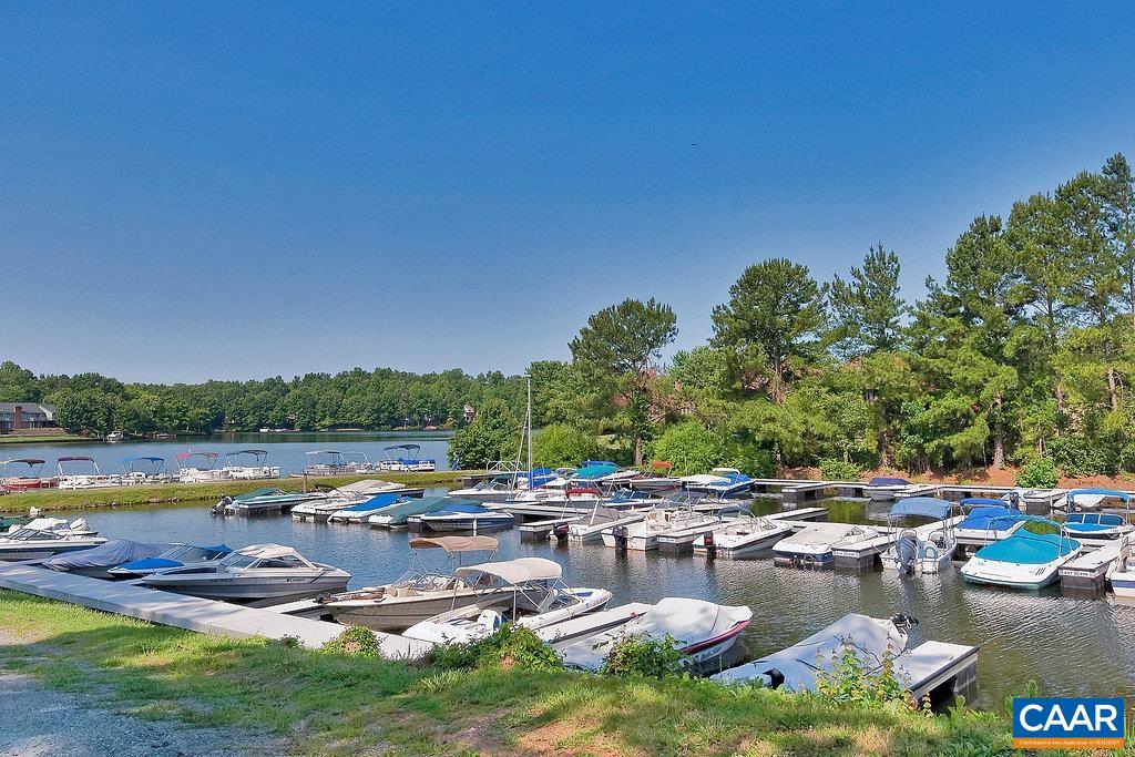 15 SHERWOOD DR