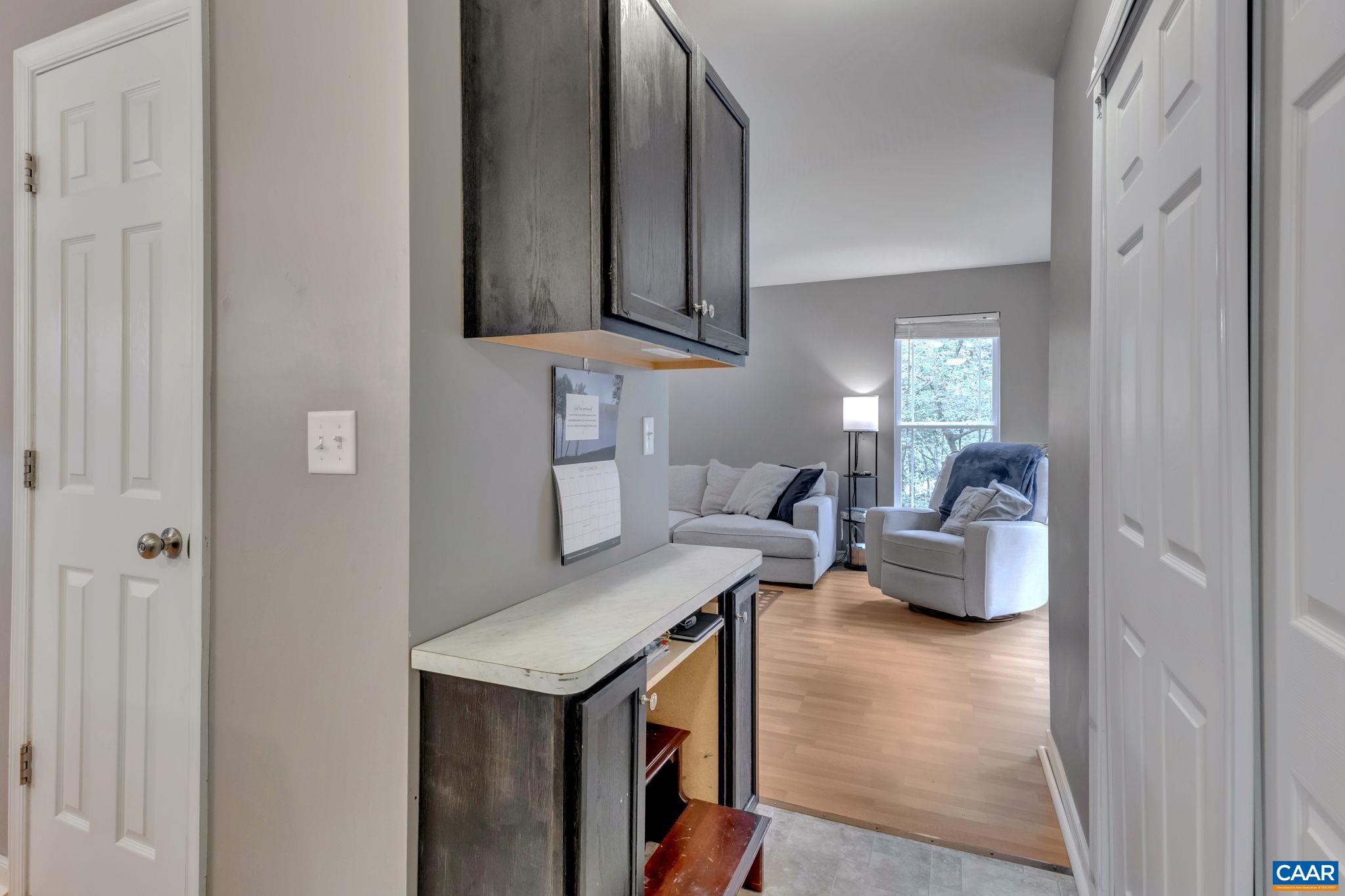 15 SHERWOOD DR