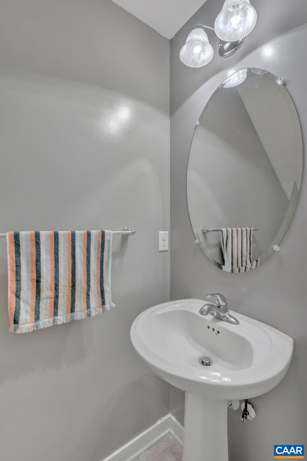 15 SHERWOOD DR