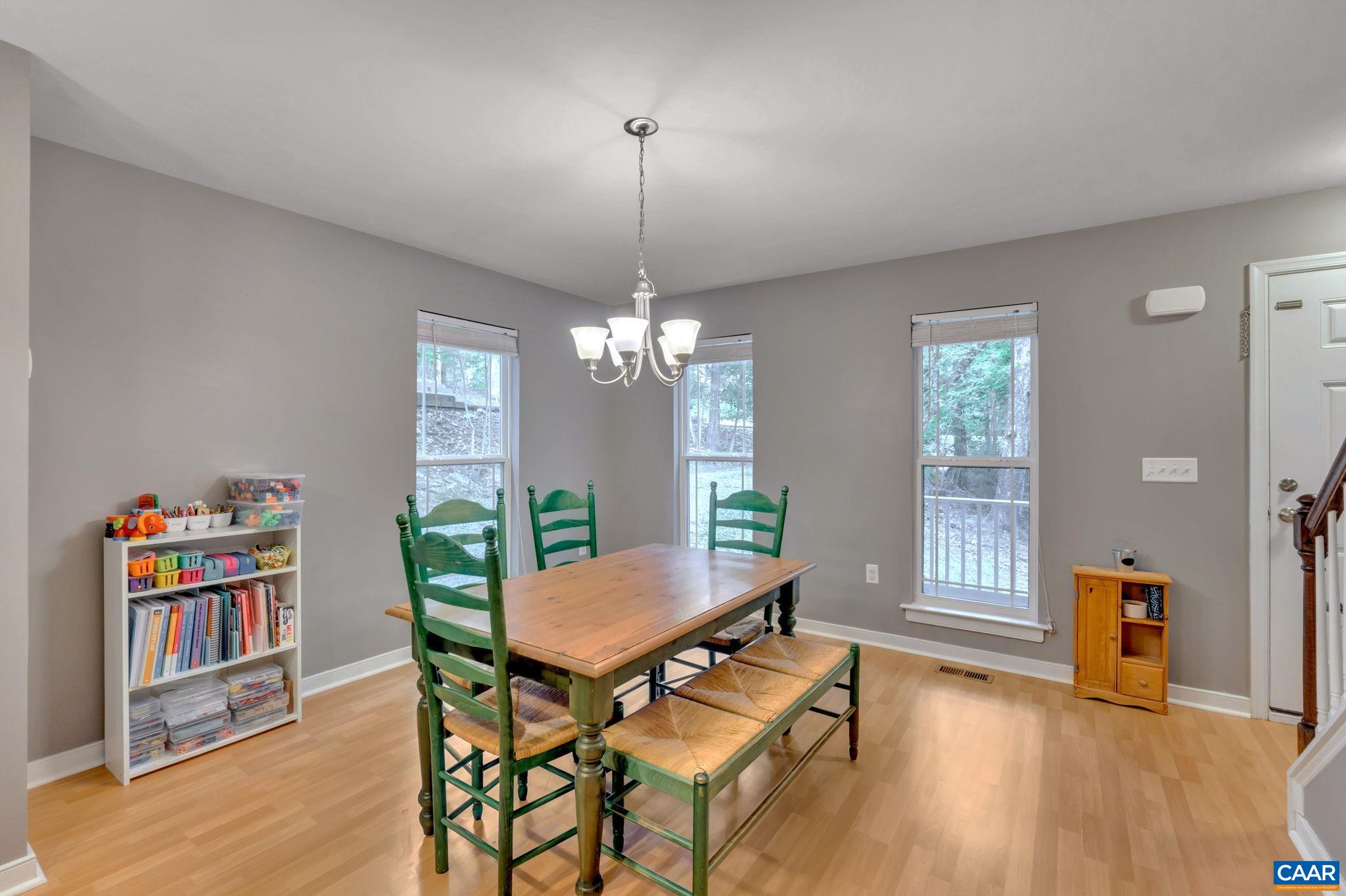 15 SHERWOOD DR