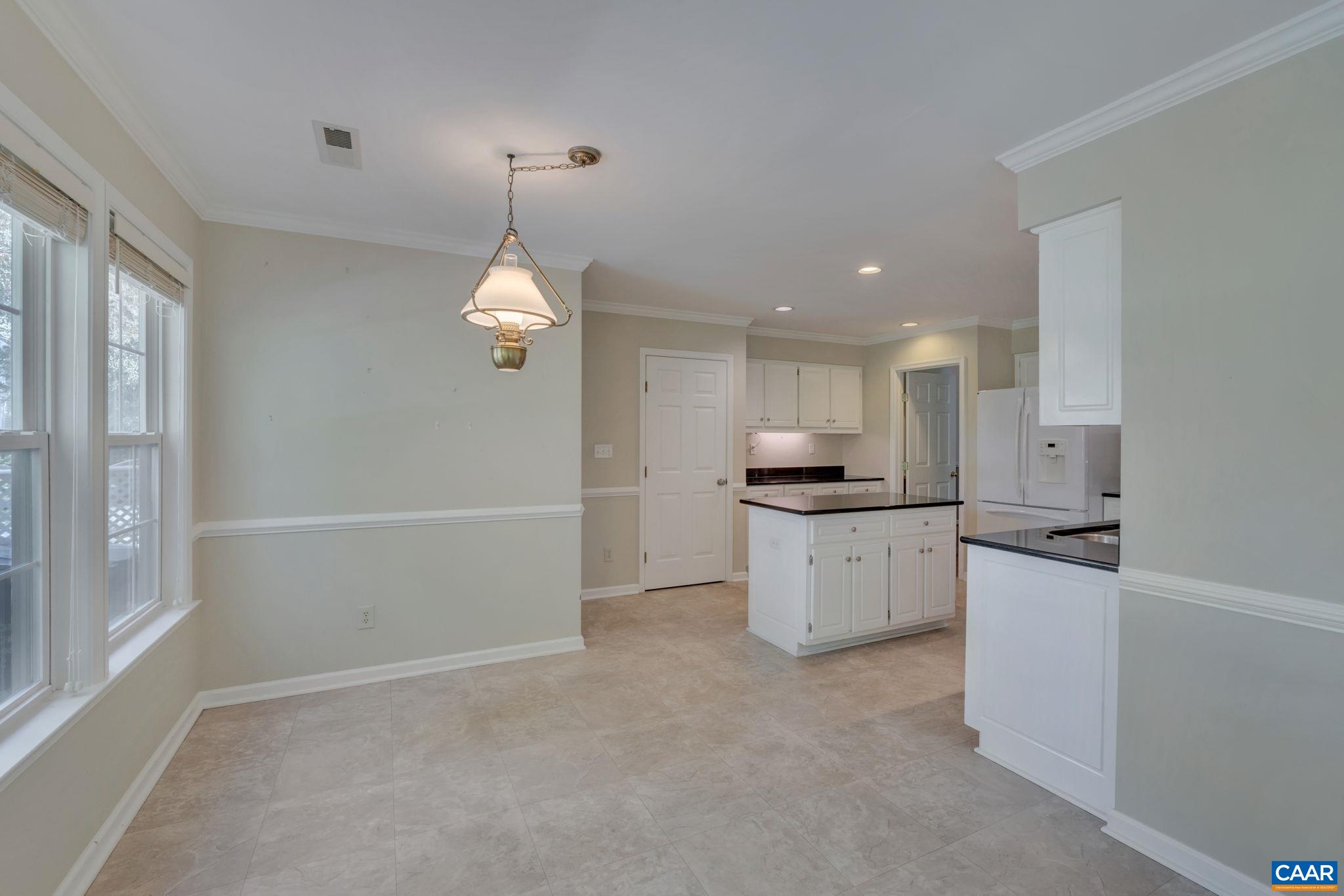 1220 DUNLORA DR