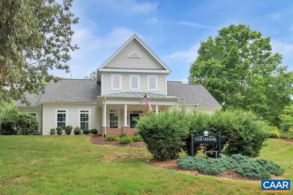 1220 DUNLORA DR