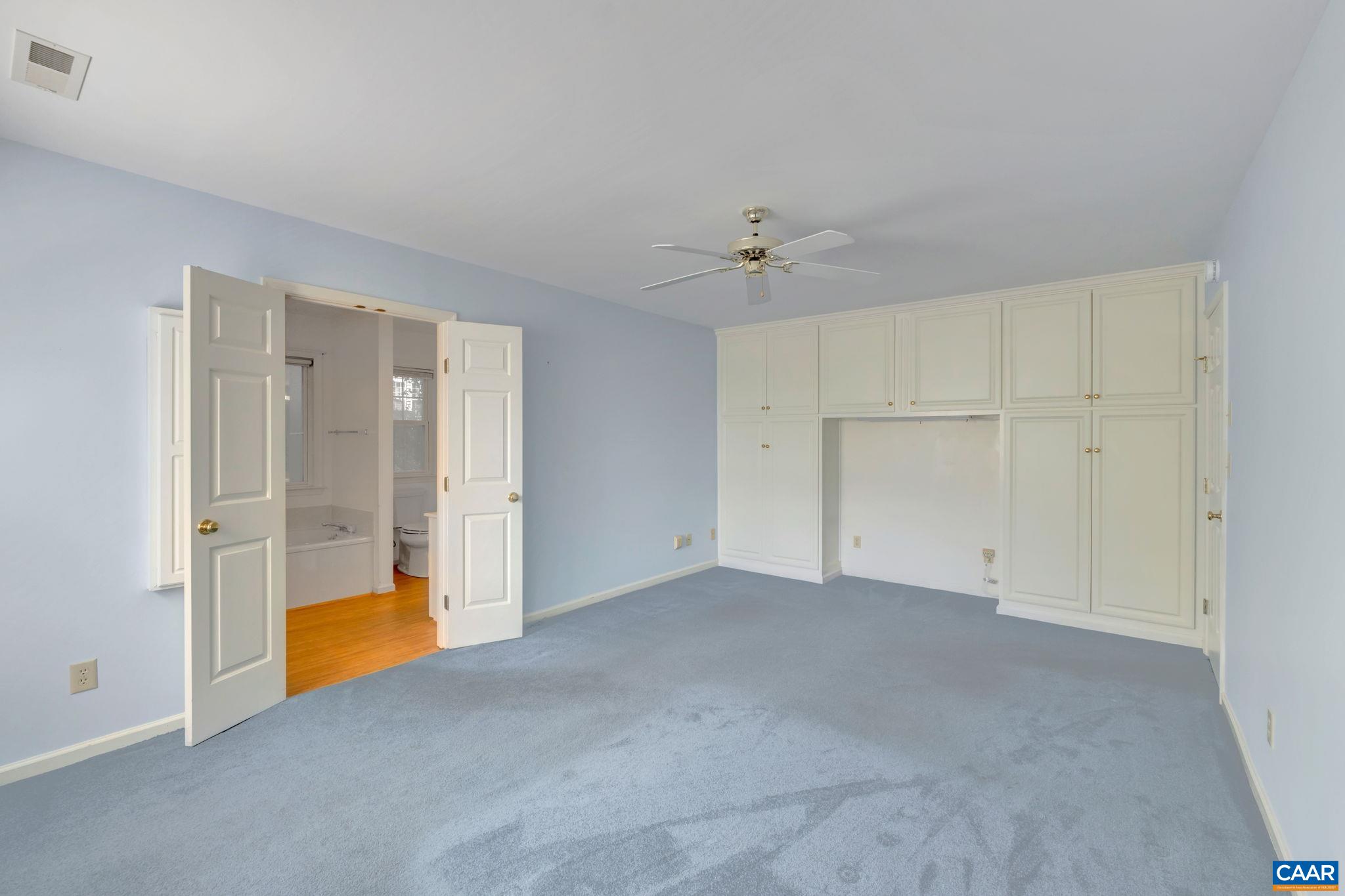 1220 DUNLORA DR