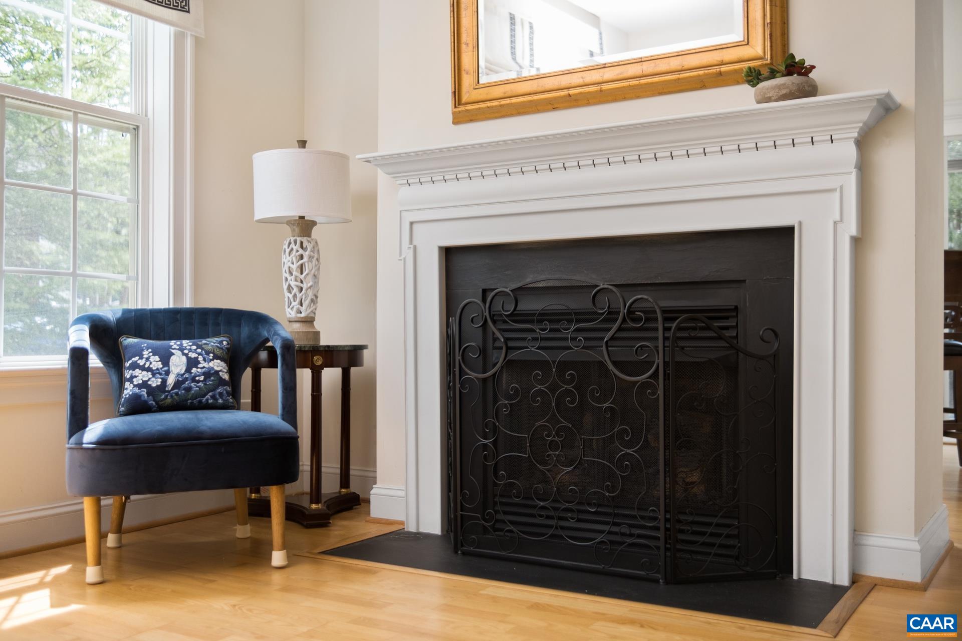 950 GLENWOOD STATION LN Unit: 102