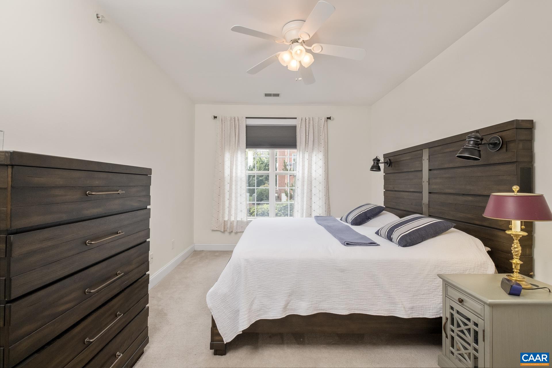 950 GLENWOOD STATION LN Unit: 102