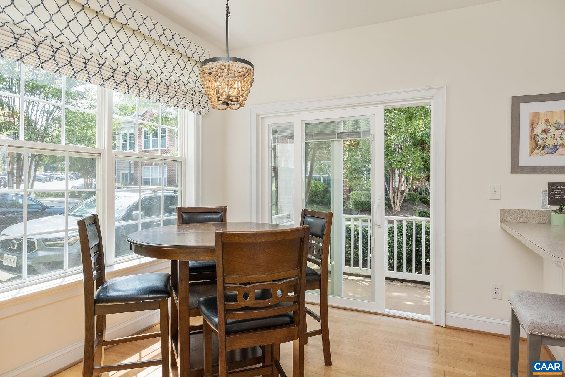 950 GLENWOOD STATION LN Unit: 102