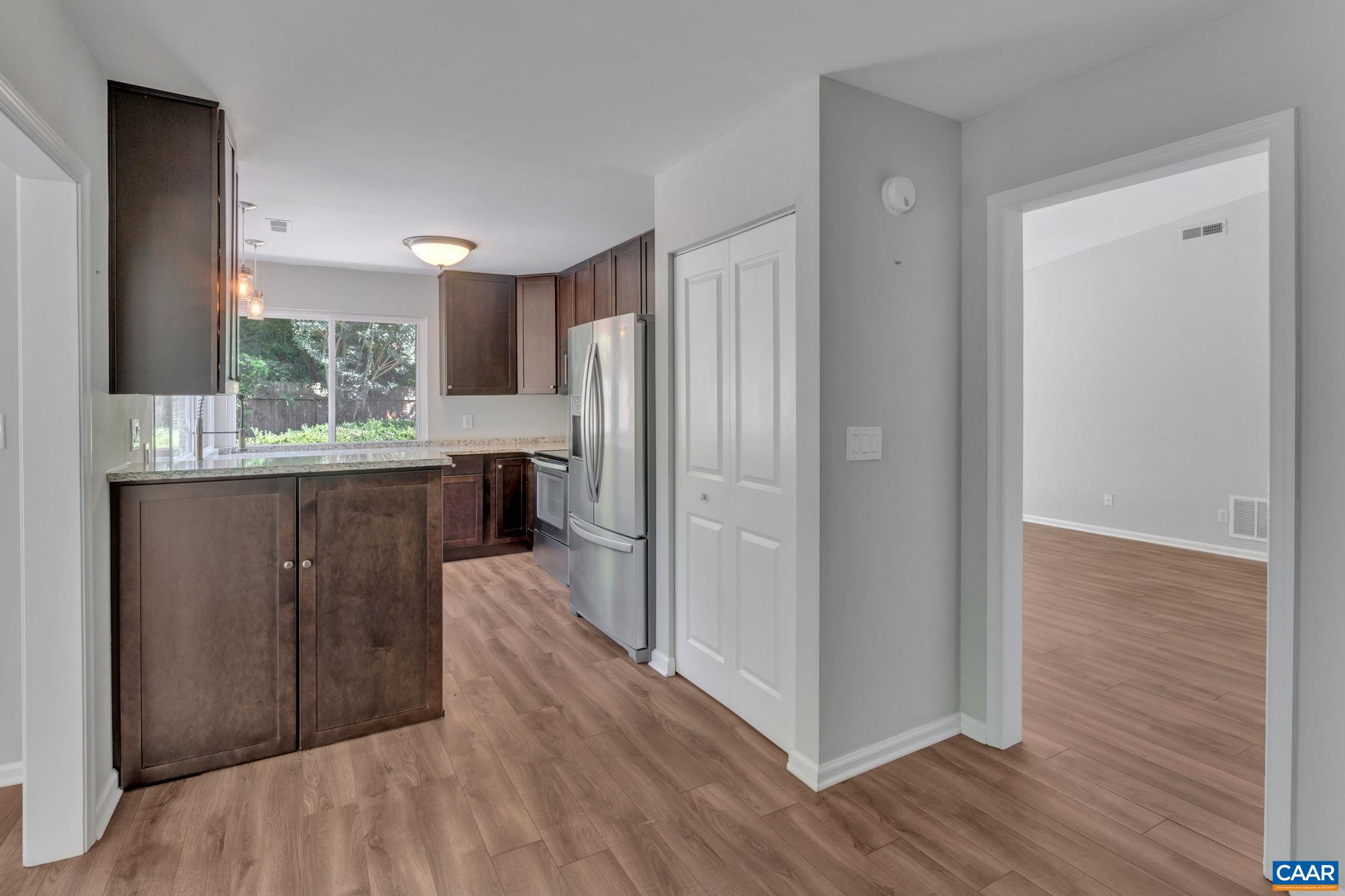 295 TENNIS DR