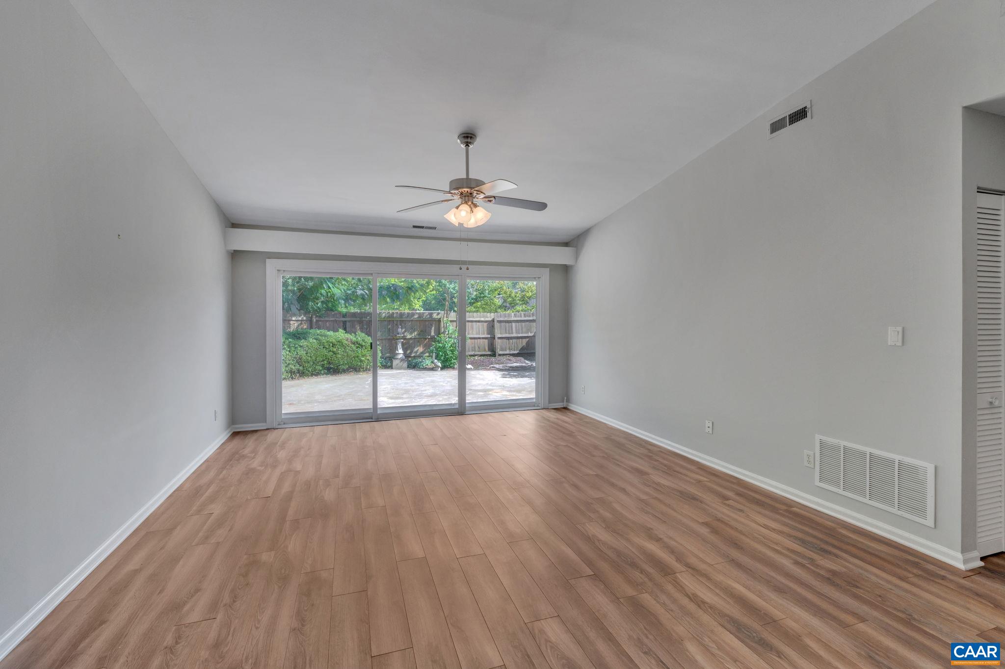 295 TENNIS DR