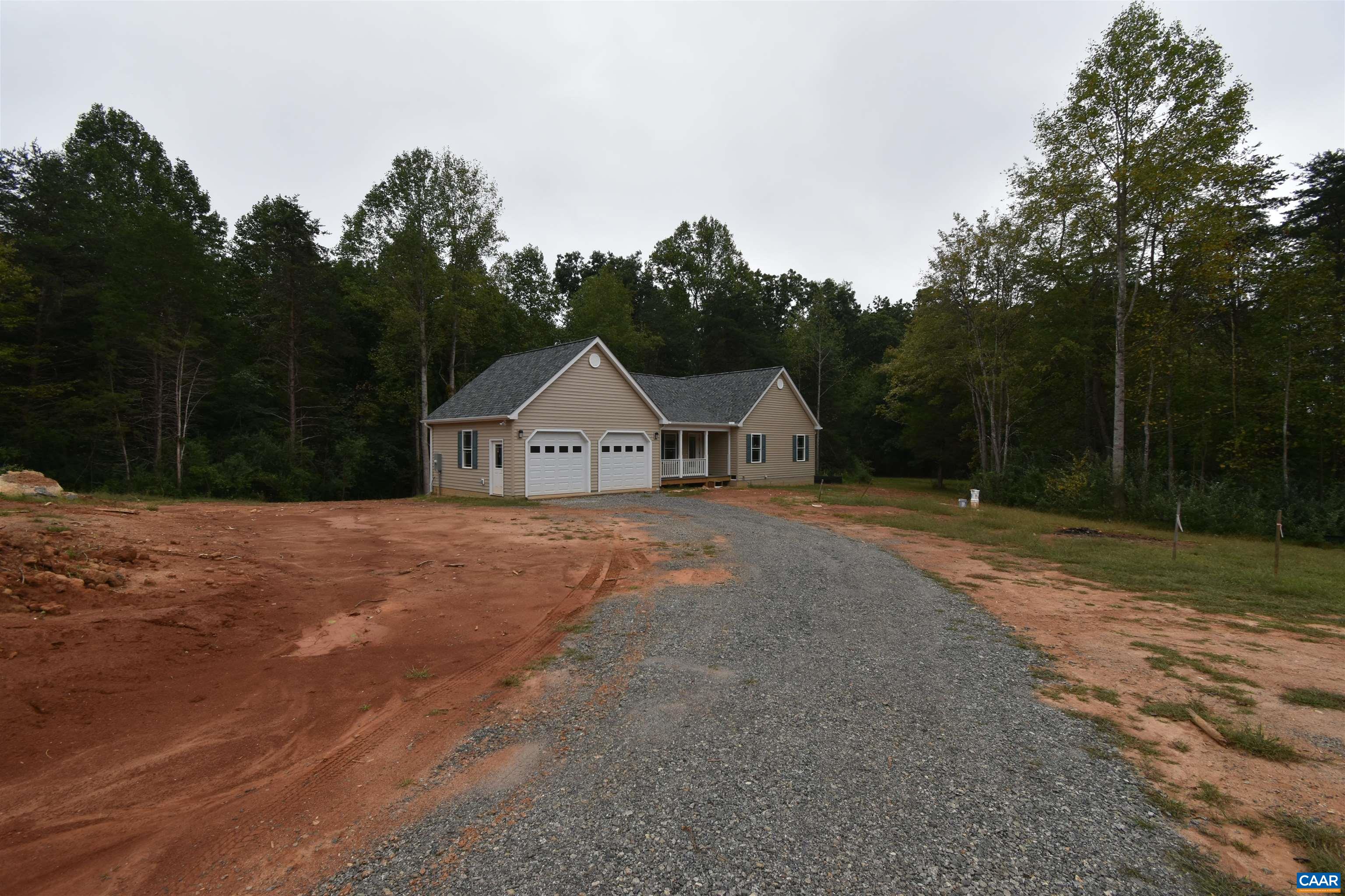 280 FARM RIDGE DR