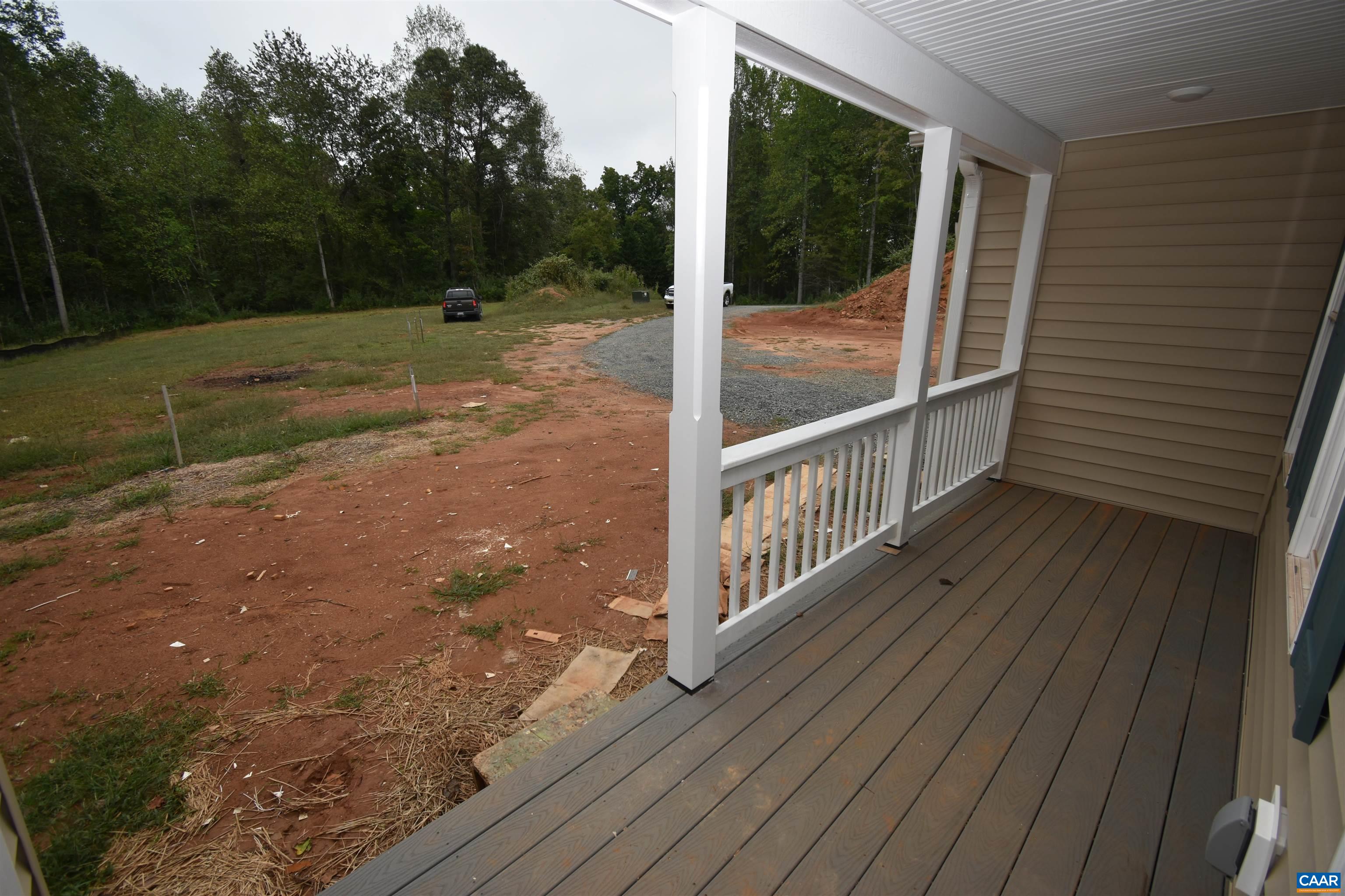 280 FARM RIDGE DR