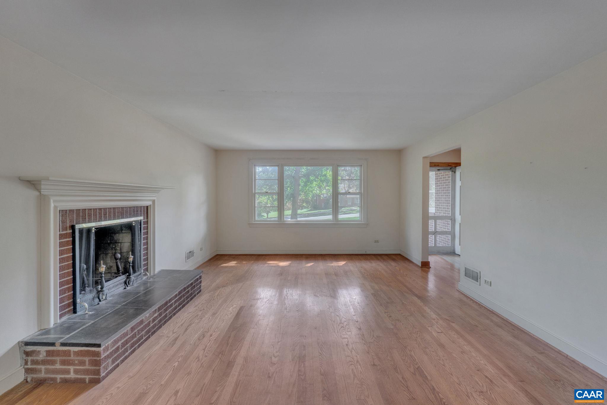 2713 NORTHFIELD RD