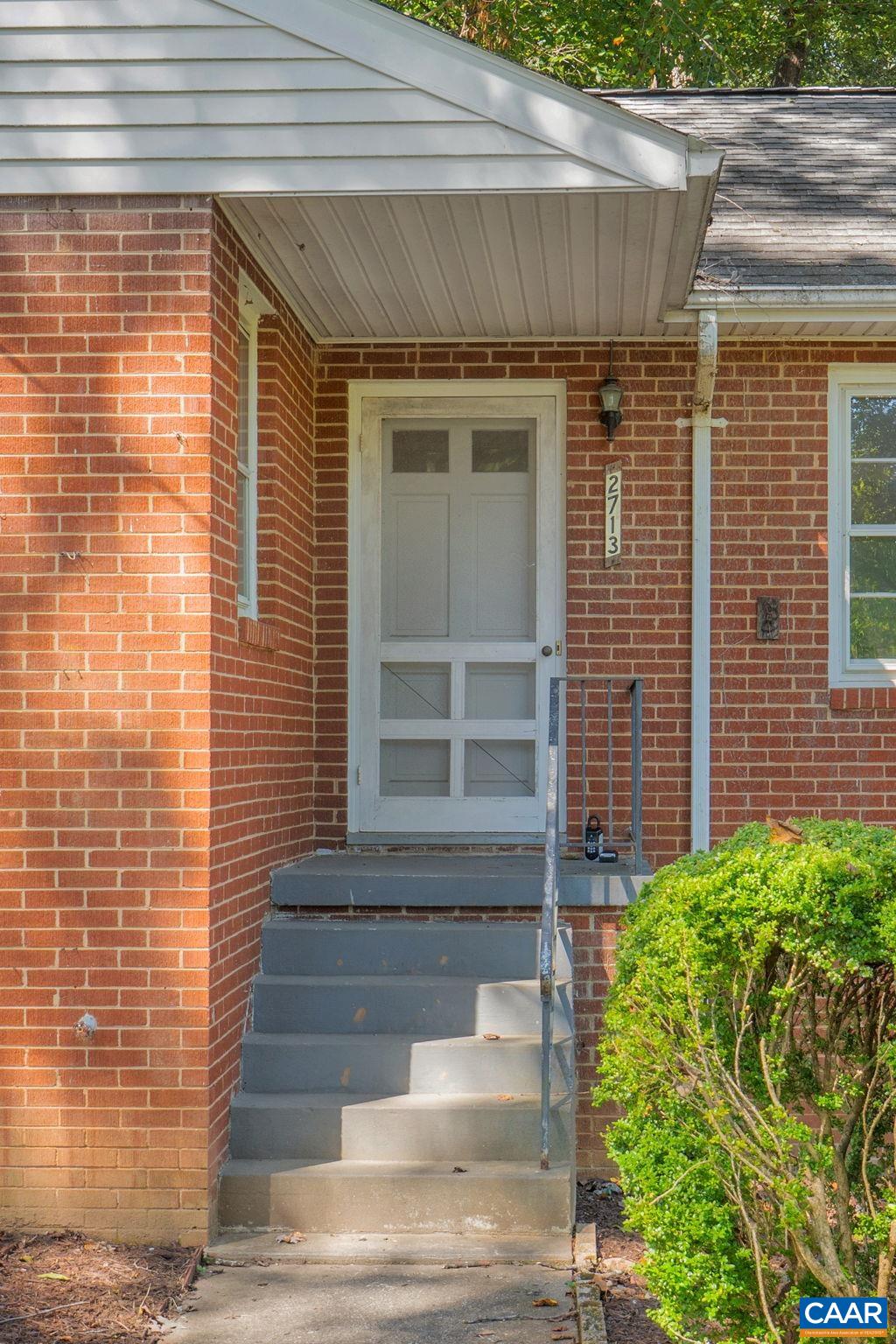 2713 NORTHFIELD RD