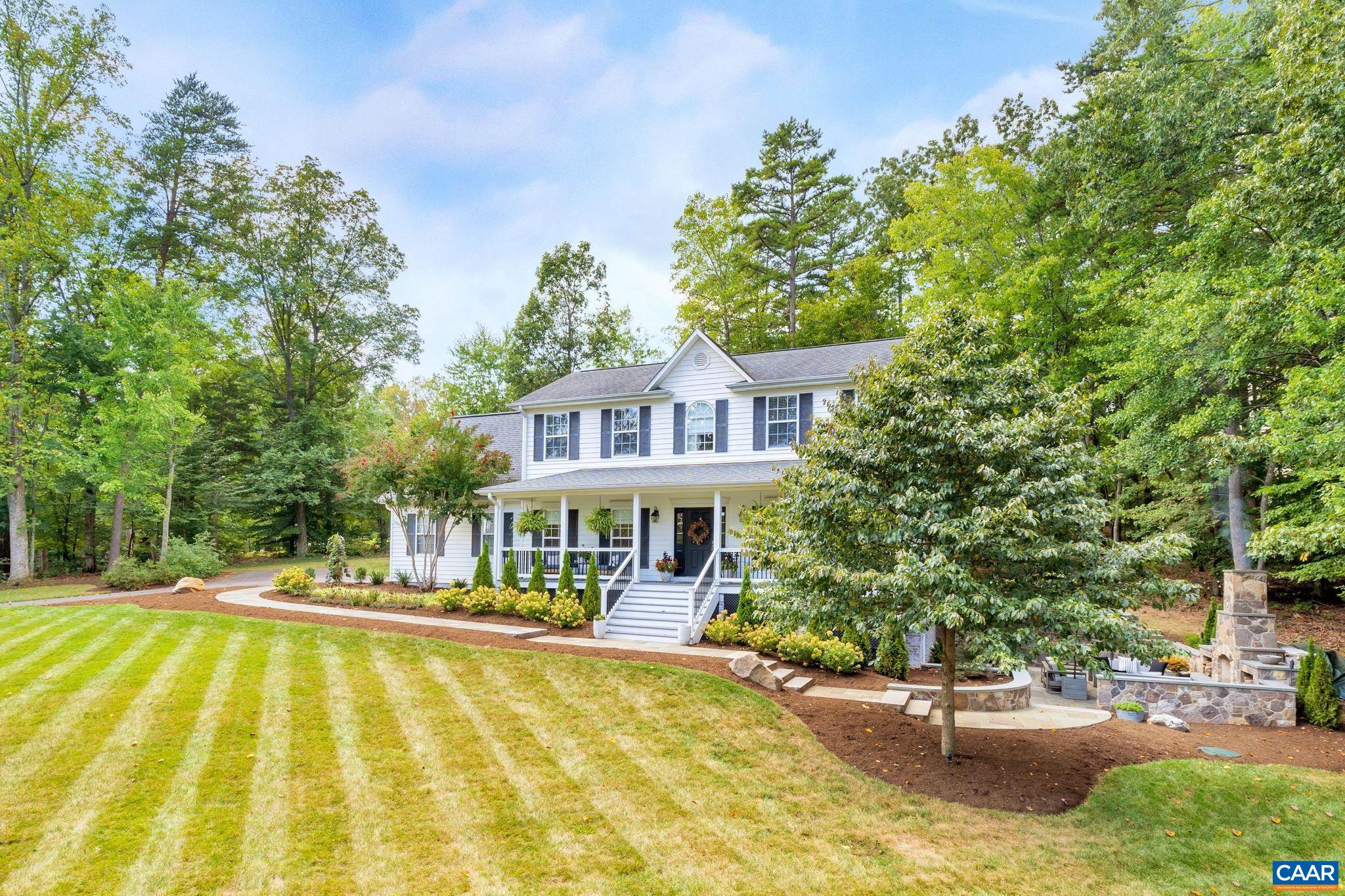 1275 TEMPLETON CIR