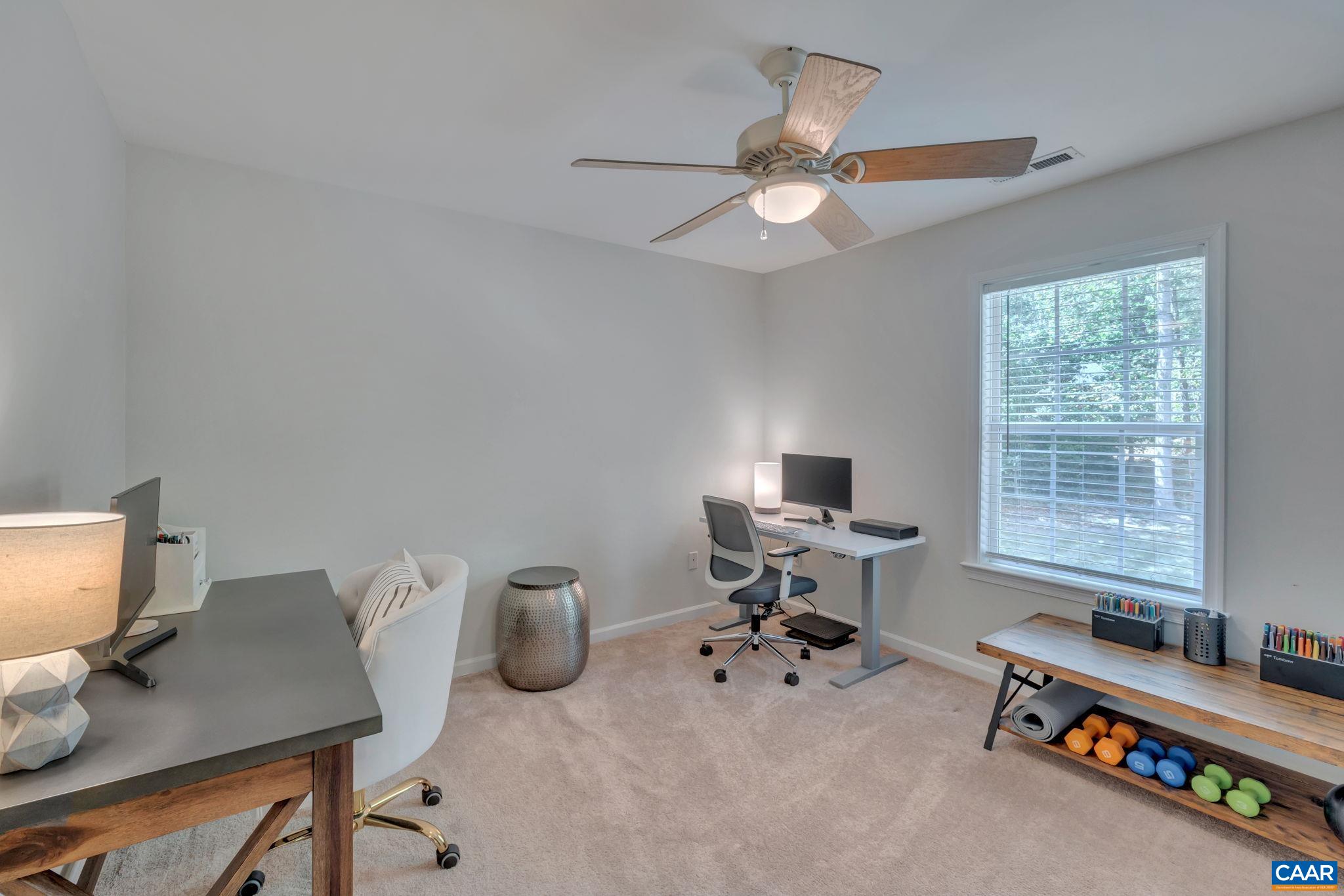 1275 TEMPLETON CIR
