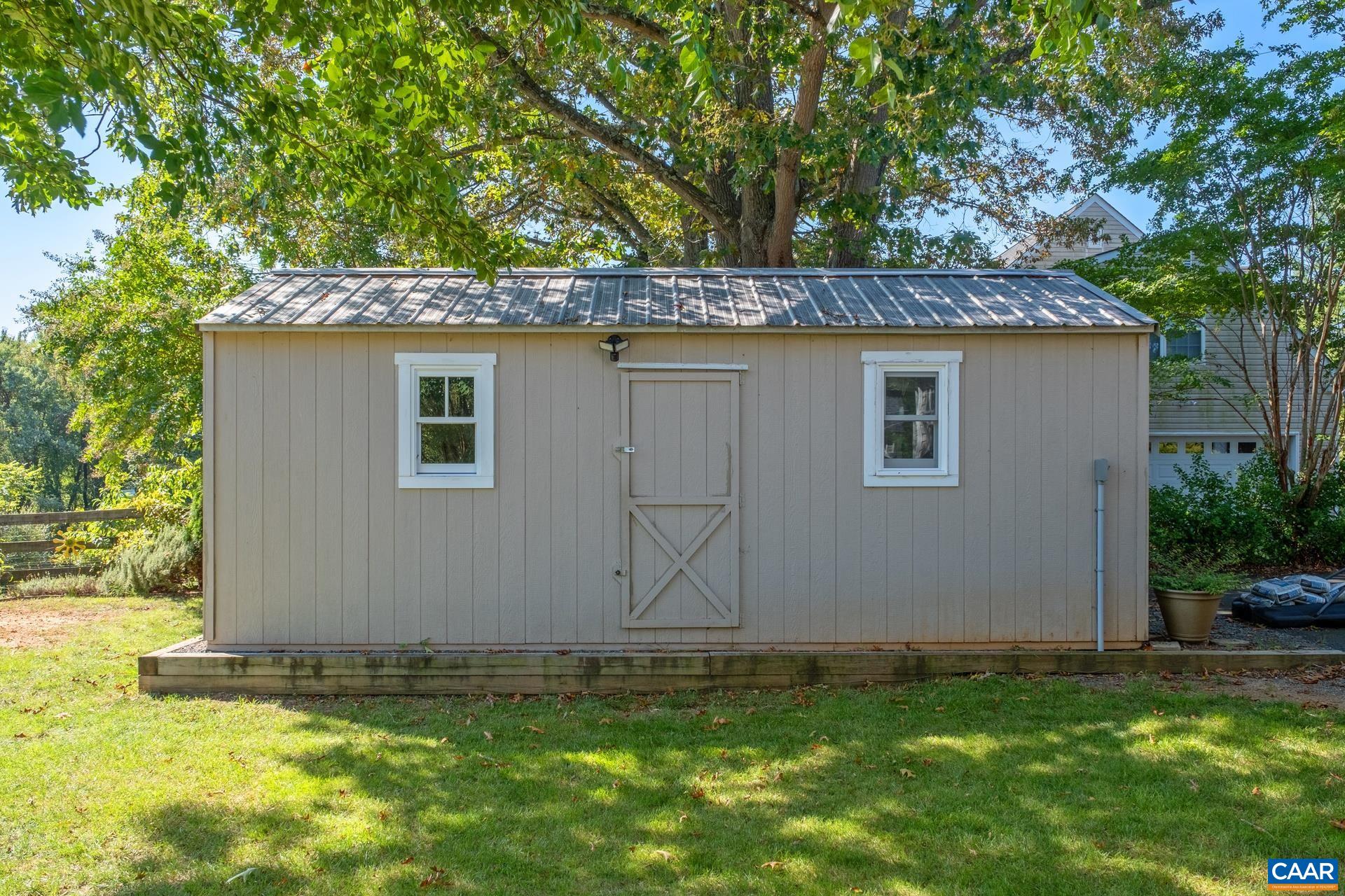 254 SOUTHRIDGE DR