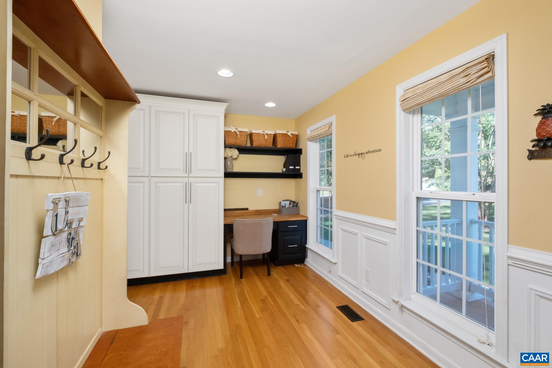 254 SOUTHRIDGE DR