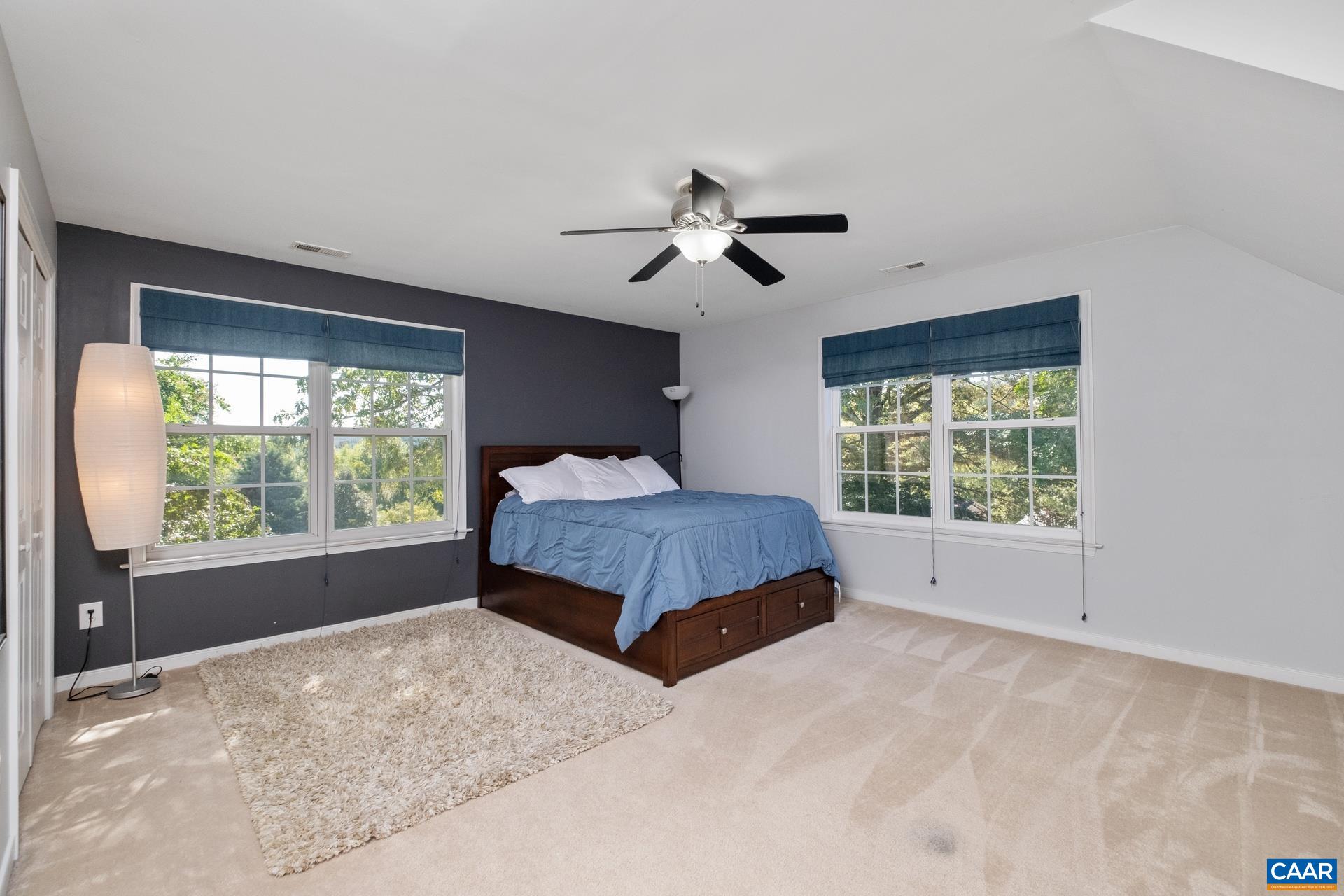 254 SOUTHRIDGE DR