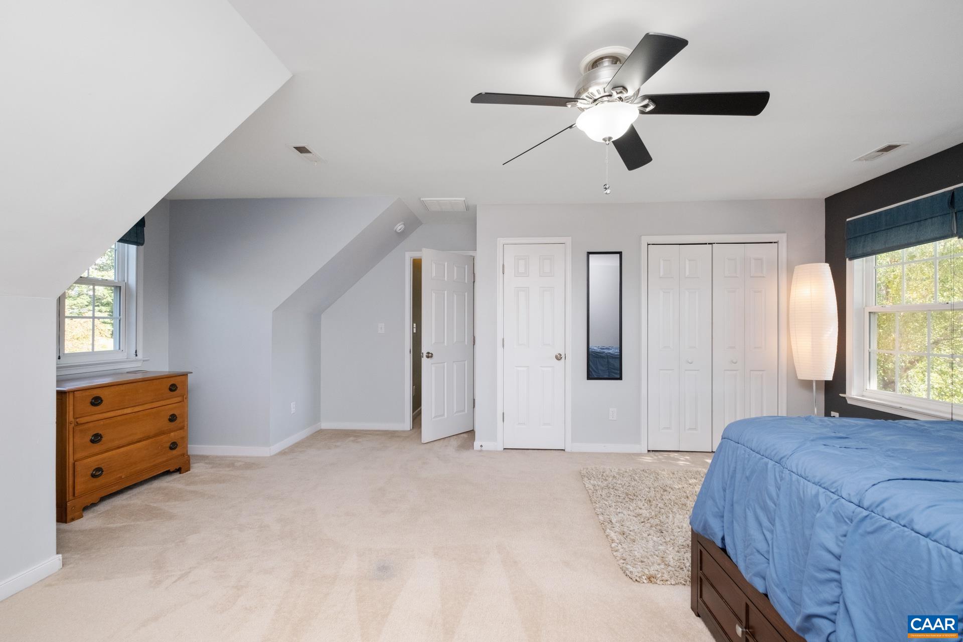 254 SOUTHRIDGE DR