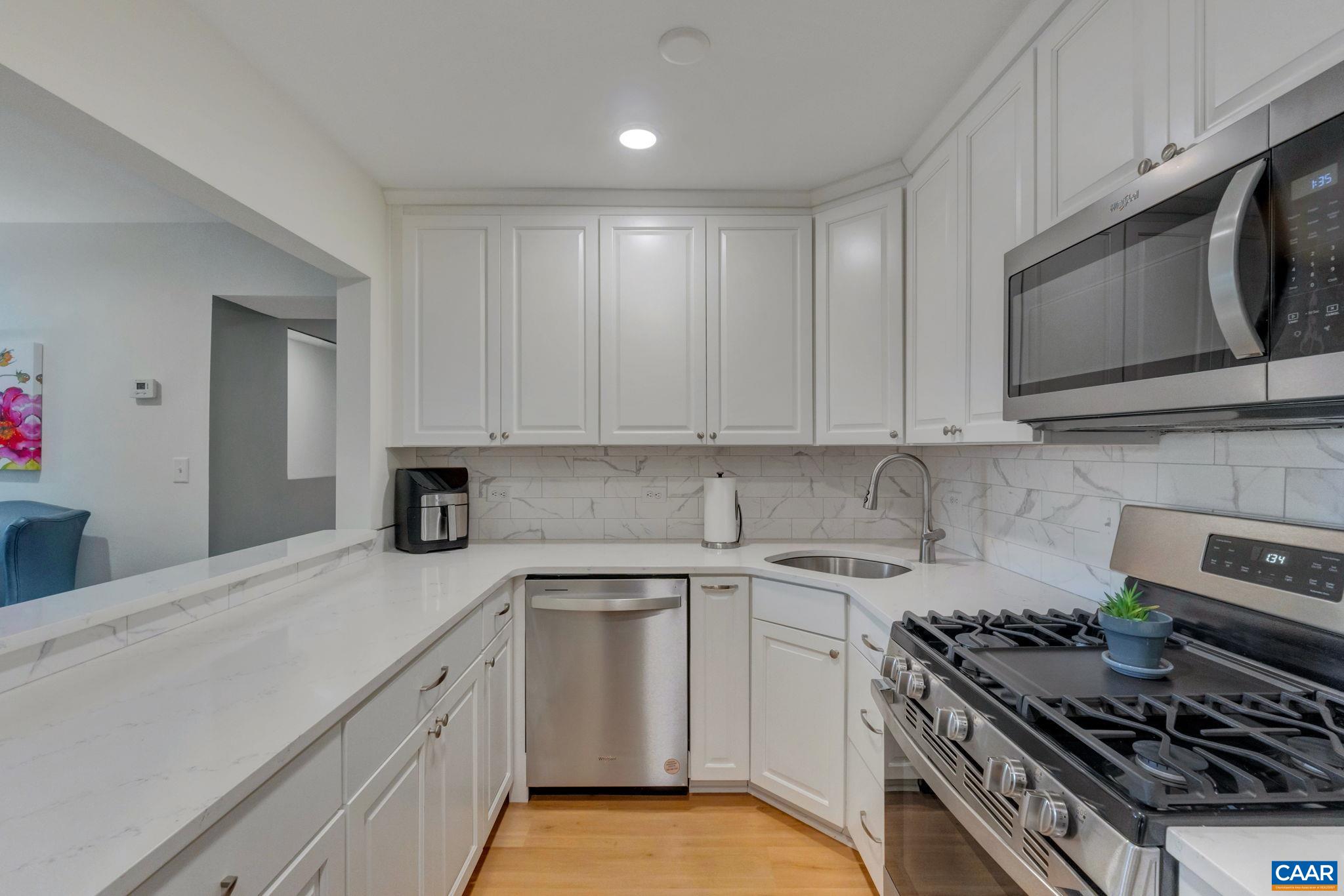 511 N 1ST ST Unit: 101