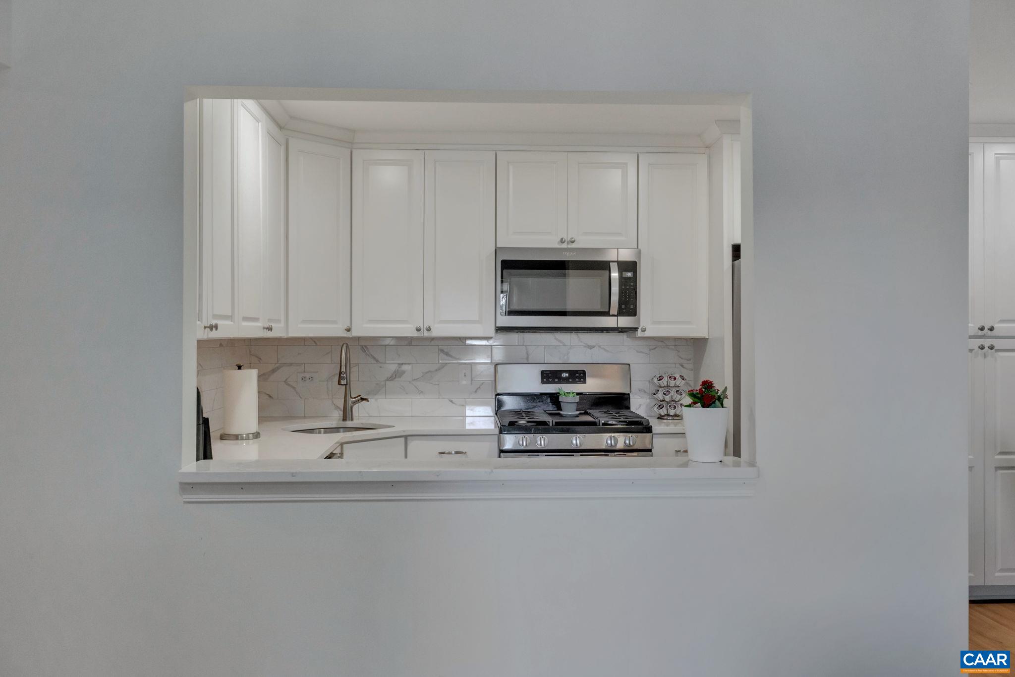 511 N 1ST ST Unit: 101