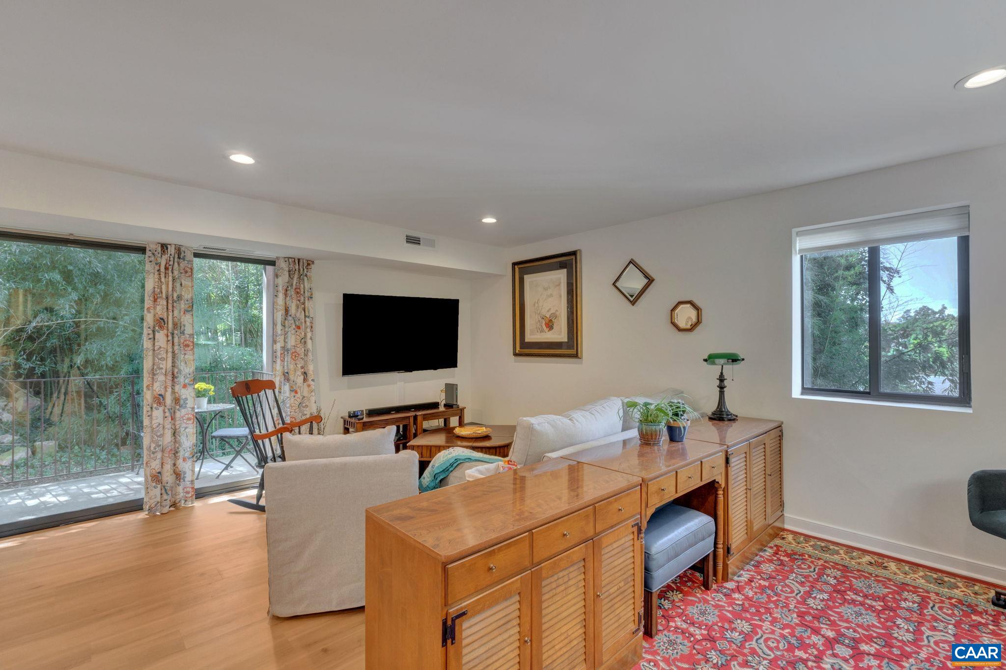 511 N 1ST ST Unit: 101