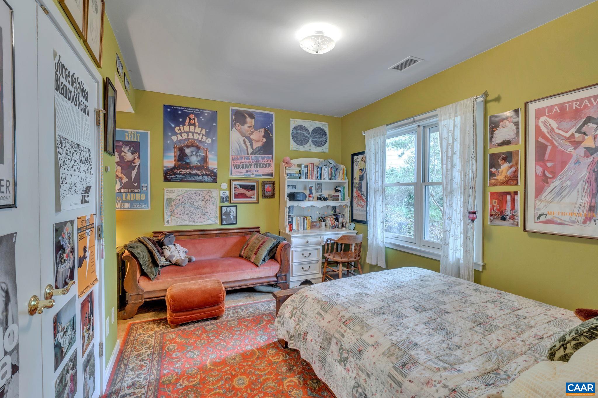 118 RIVERBLUFF CIR