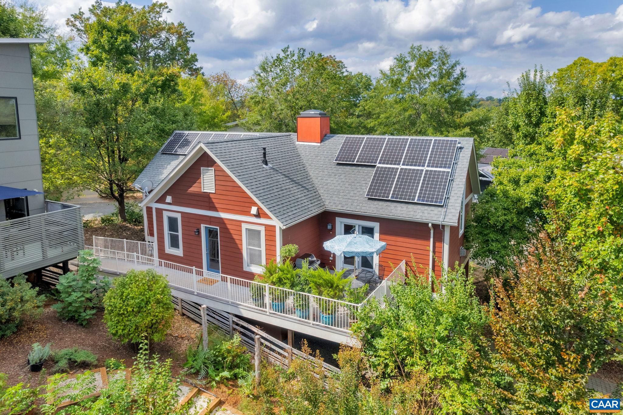 118 RIVERBLUFF CIR