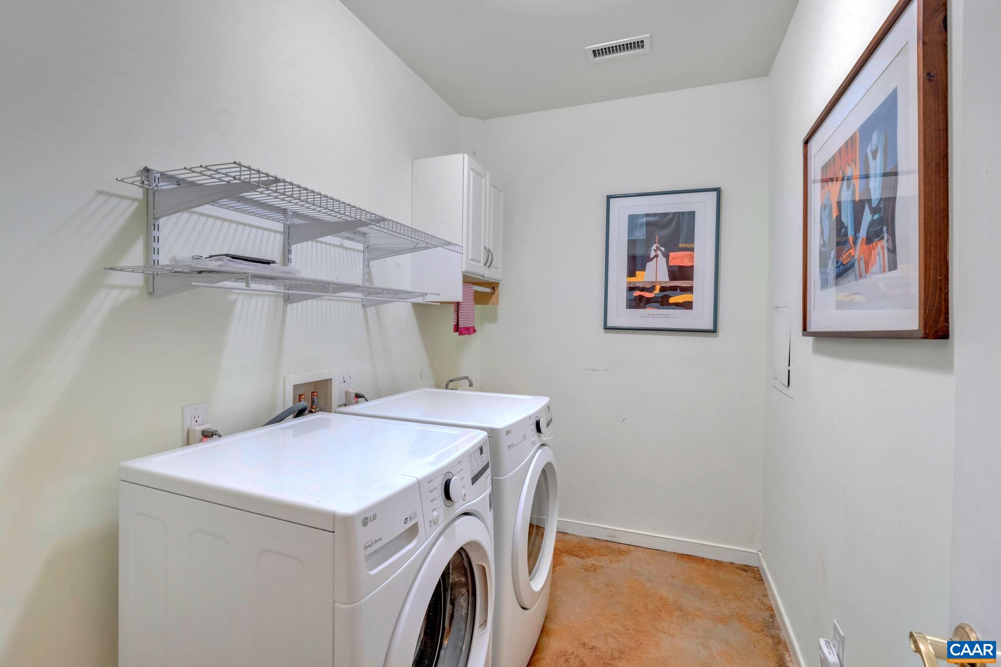 118 RIVERBLUFF CIR