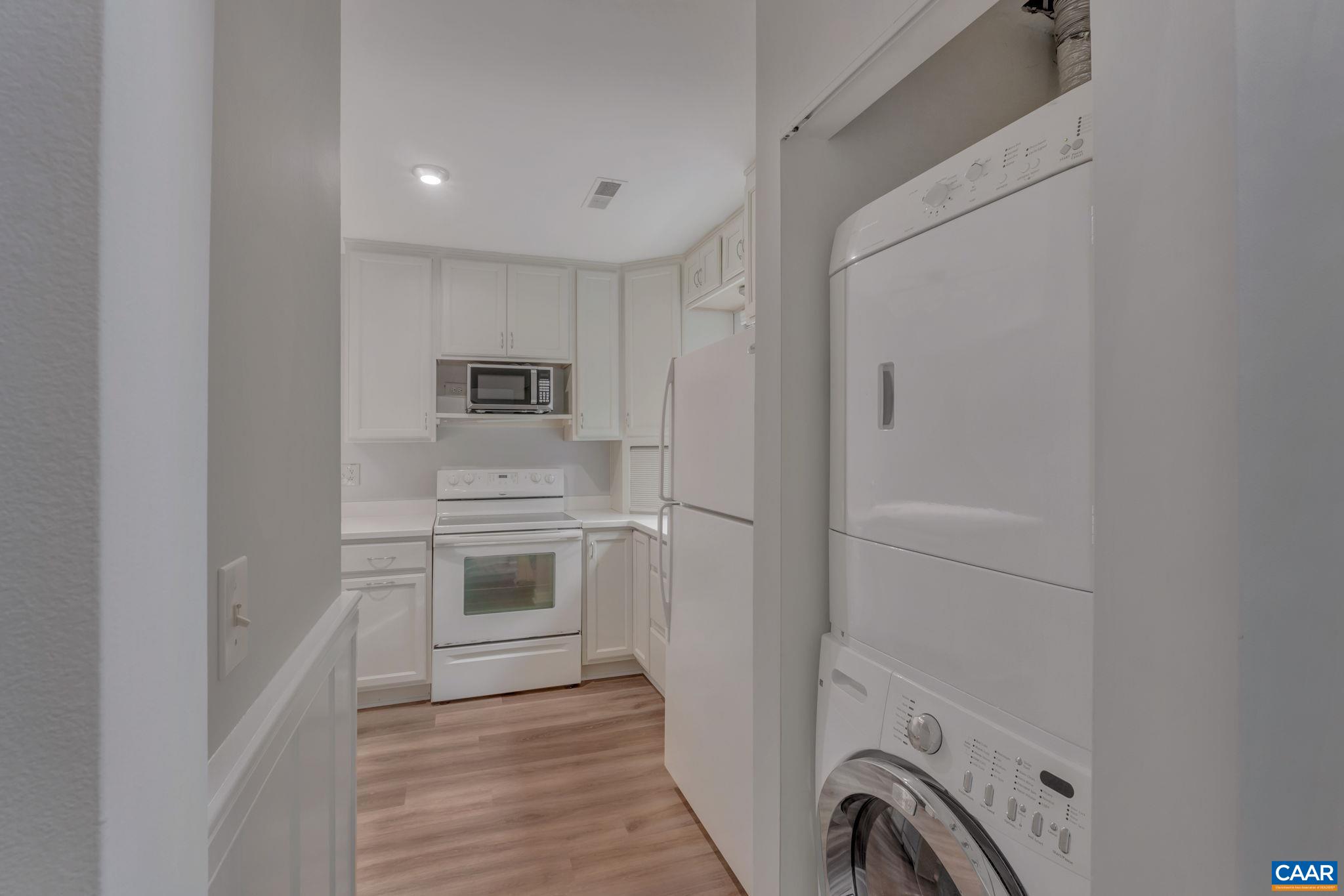 728 EXTON CT