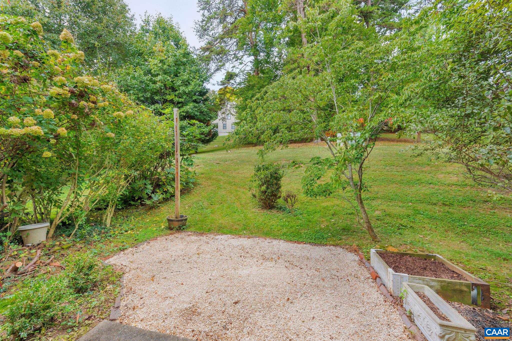 728 EXTON CT