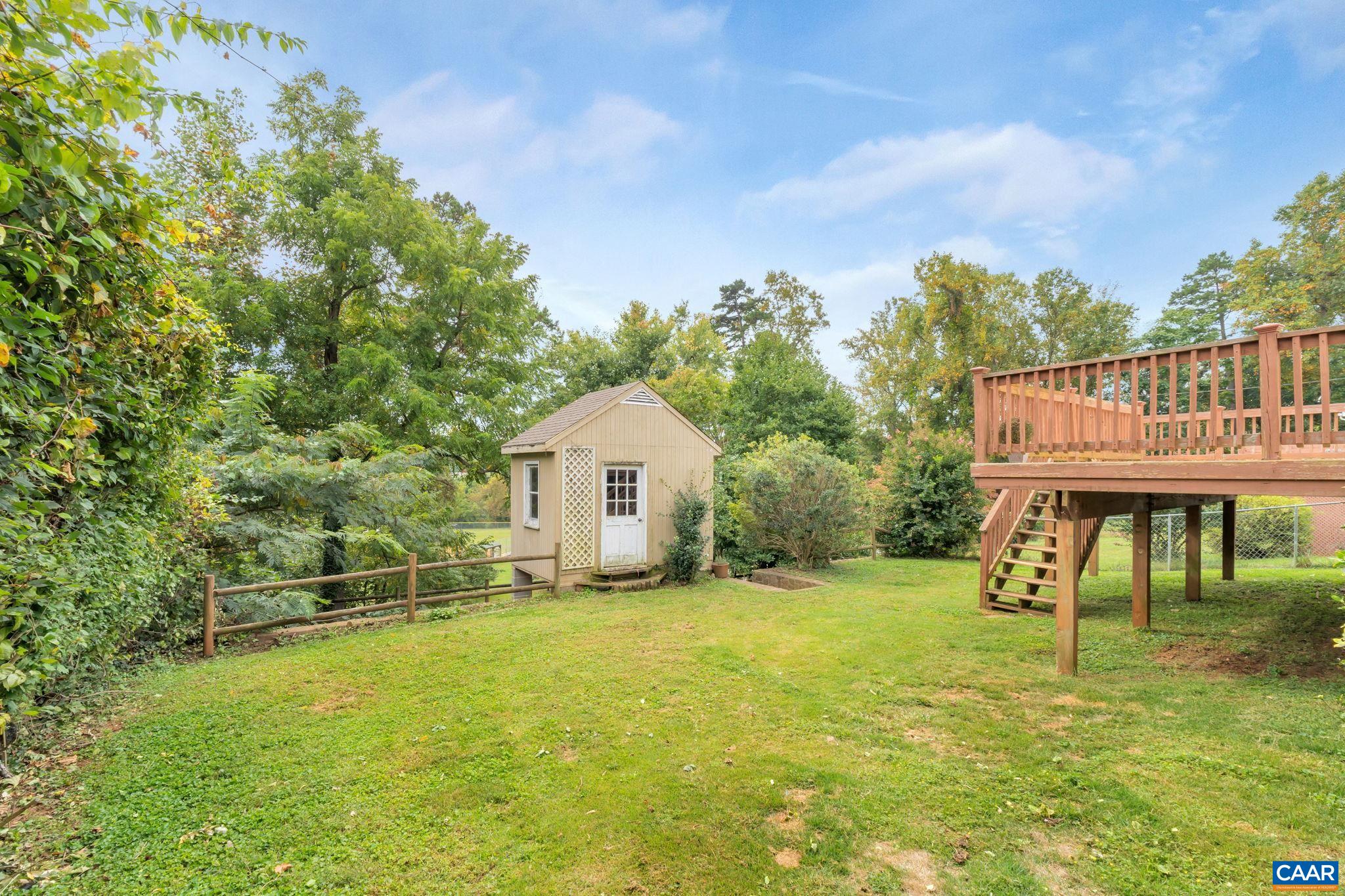 421 MOBILE LN