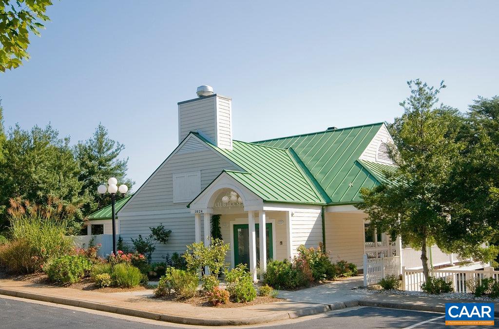 3212 TIMBERWOOD PKWY
