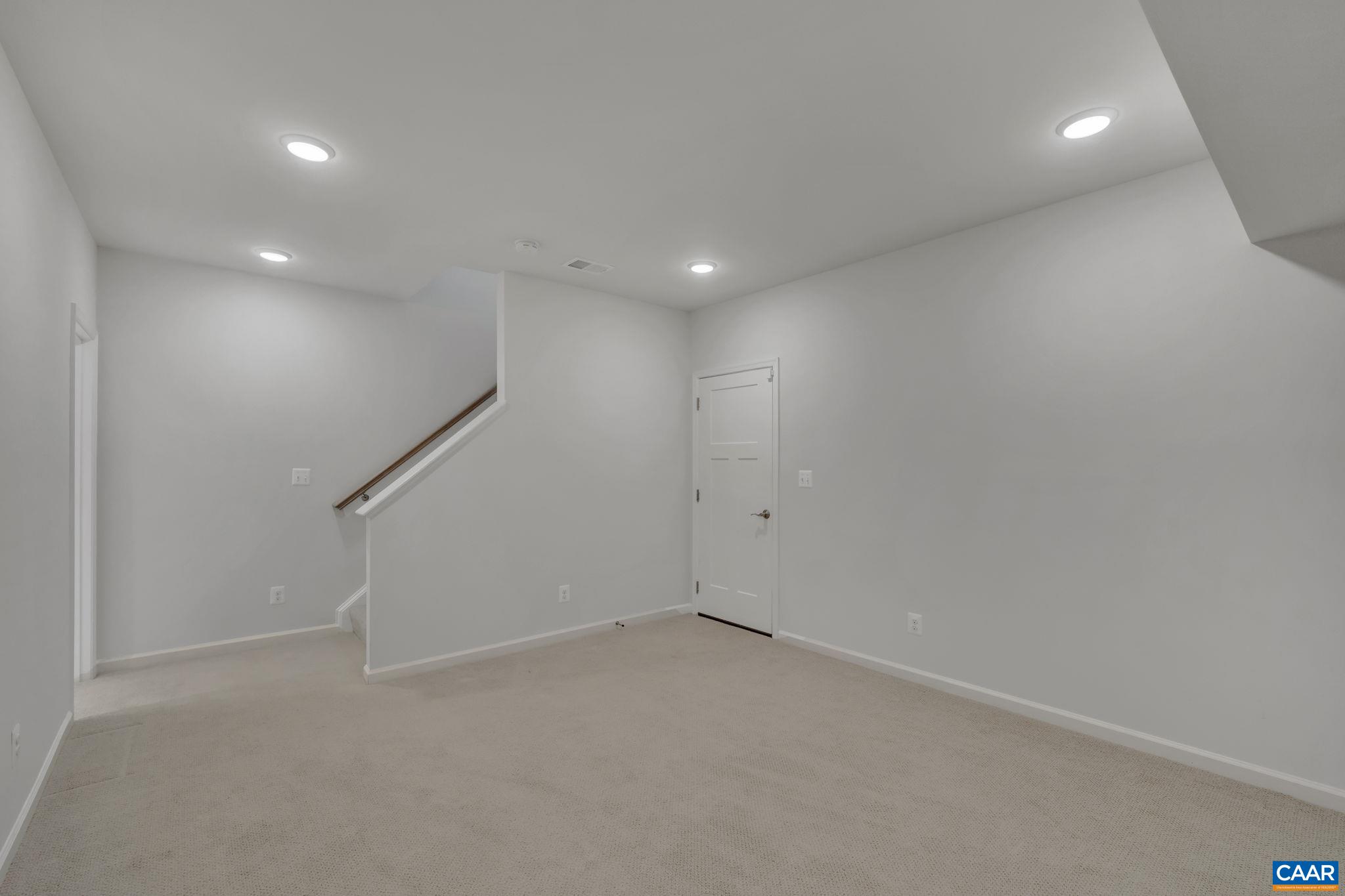 630 BUSHWOOD ALLEY