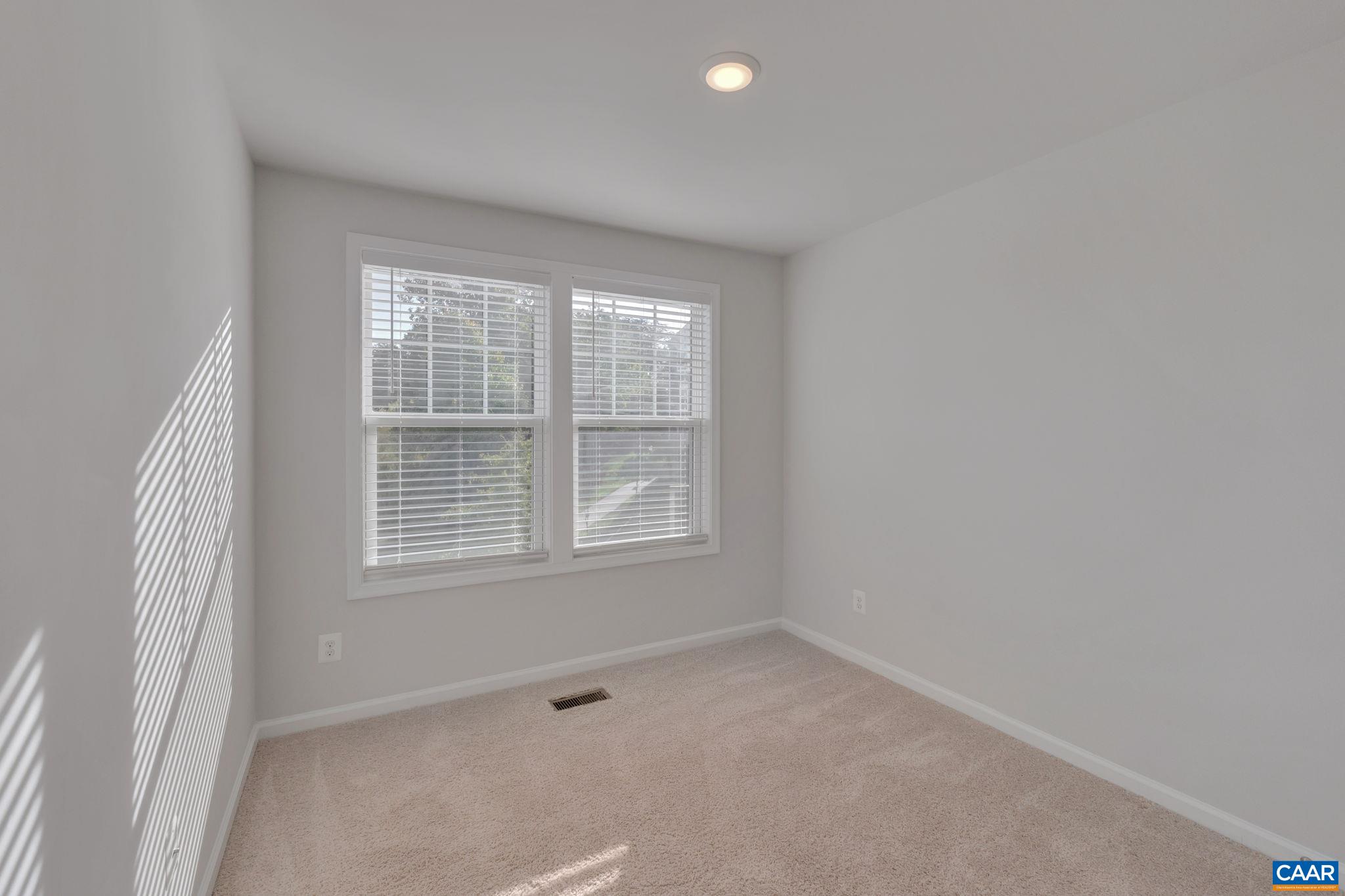 630 BUSHWOOD ALLEY
