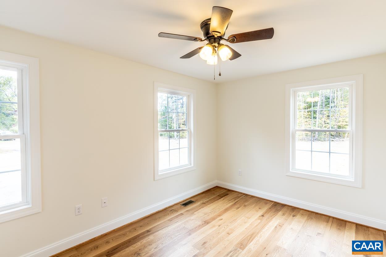 258 TWYMANS MILL RD